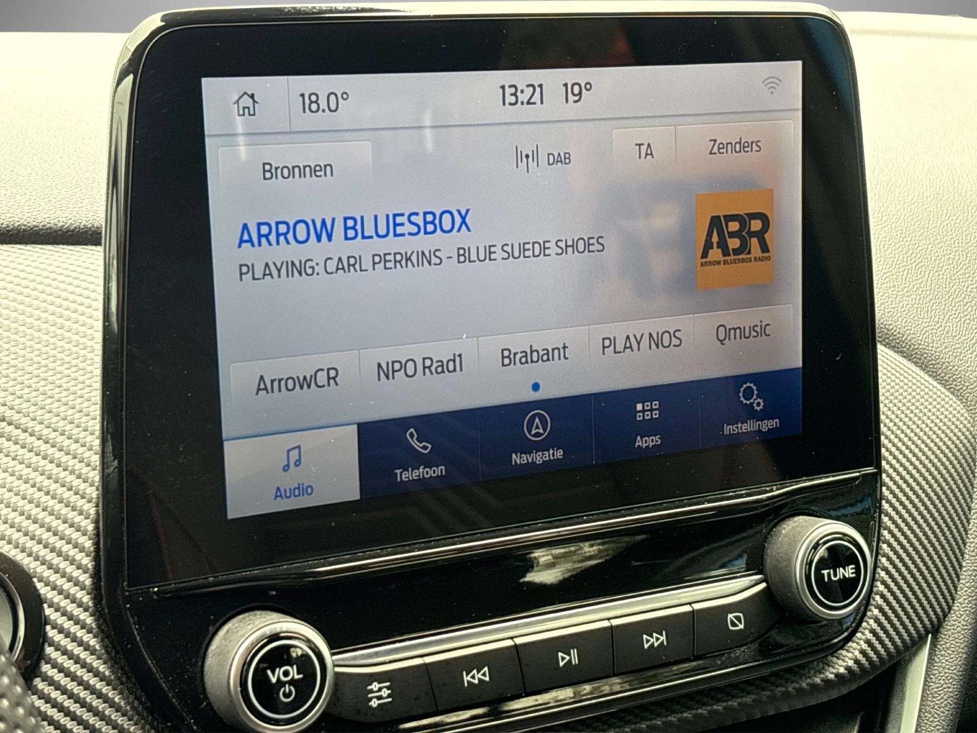 Ford Puma 1.0 EcoBoost Hybrid ST-Line X