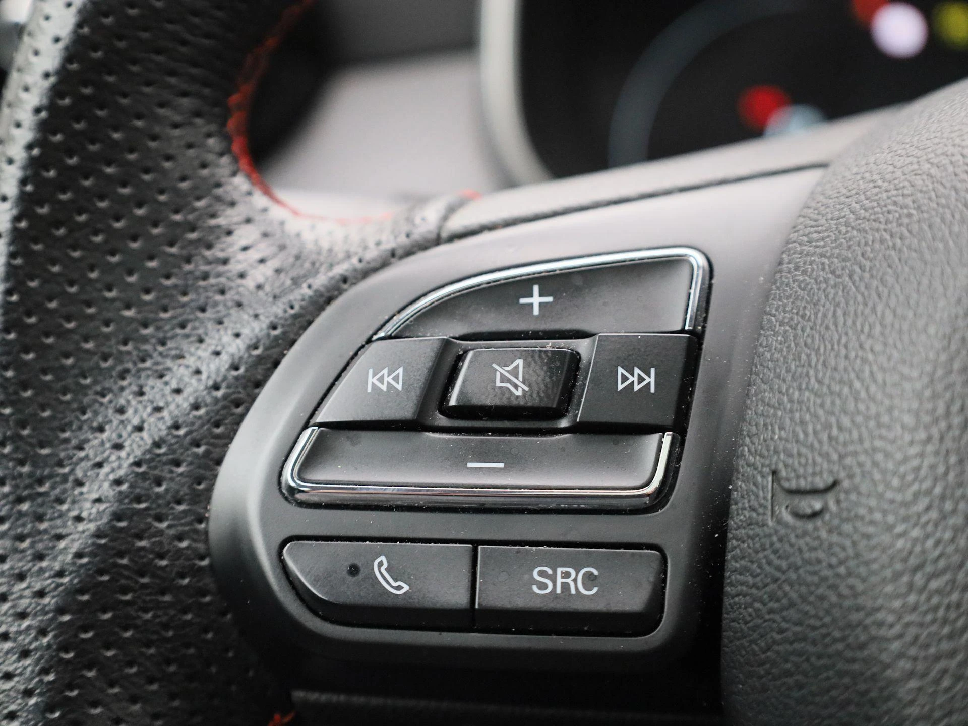 MG-ZS EV-image-17