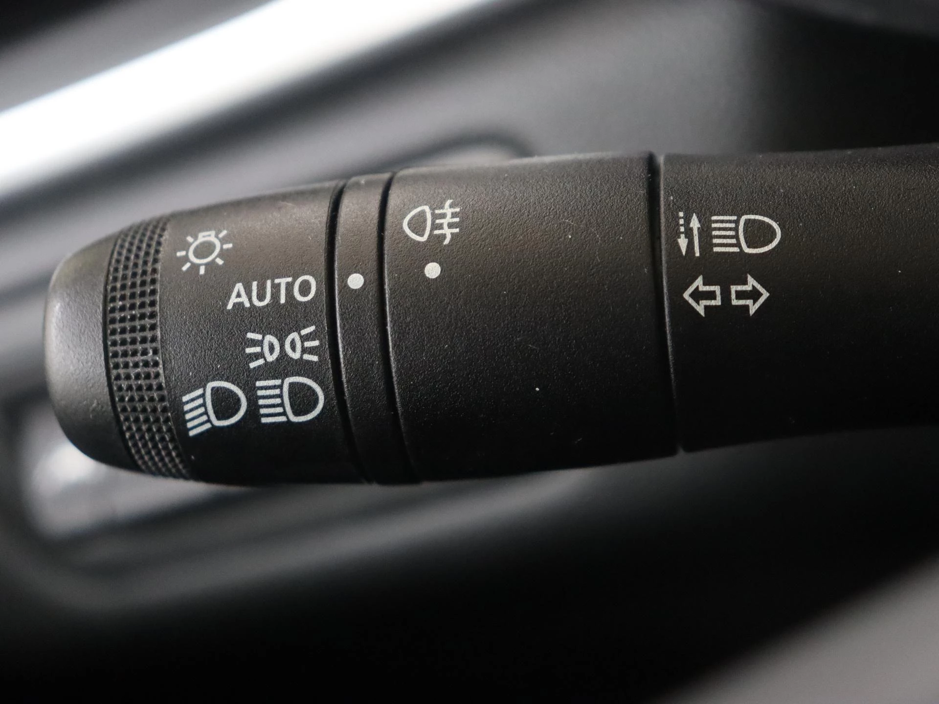 Renault-Captur-image-27