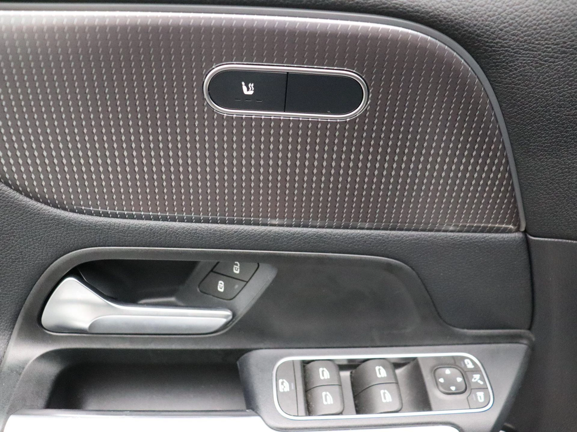 Mercedes-Benz EQA 250 Business Line