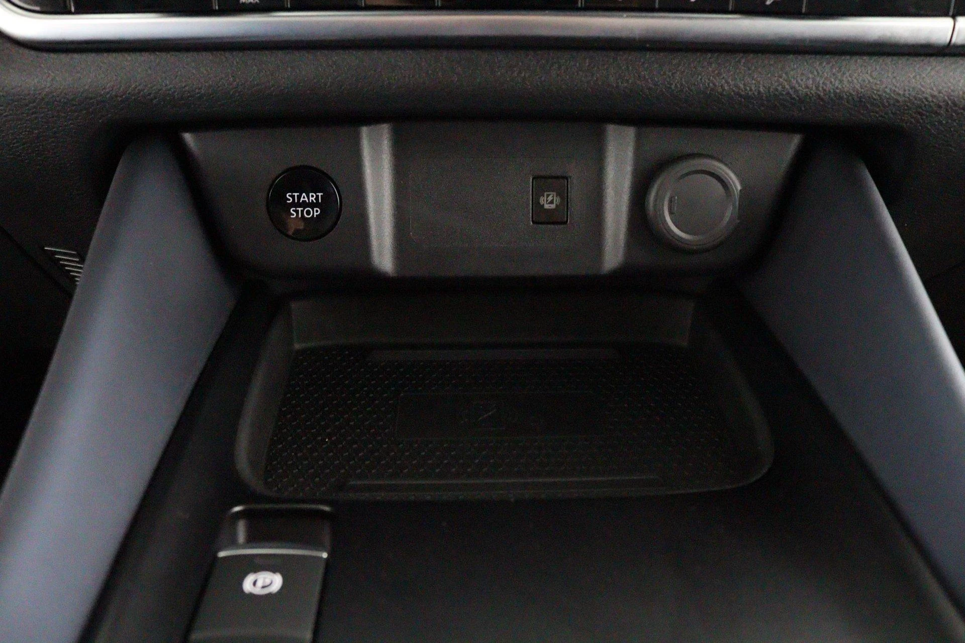 Nissan-QASHQAI-image-50