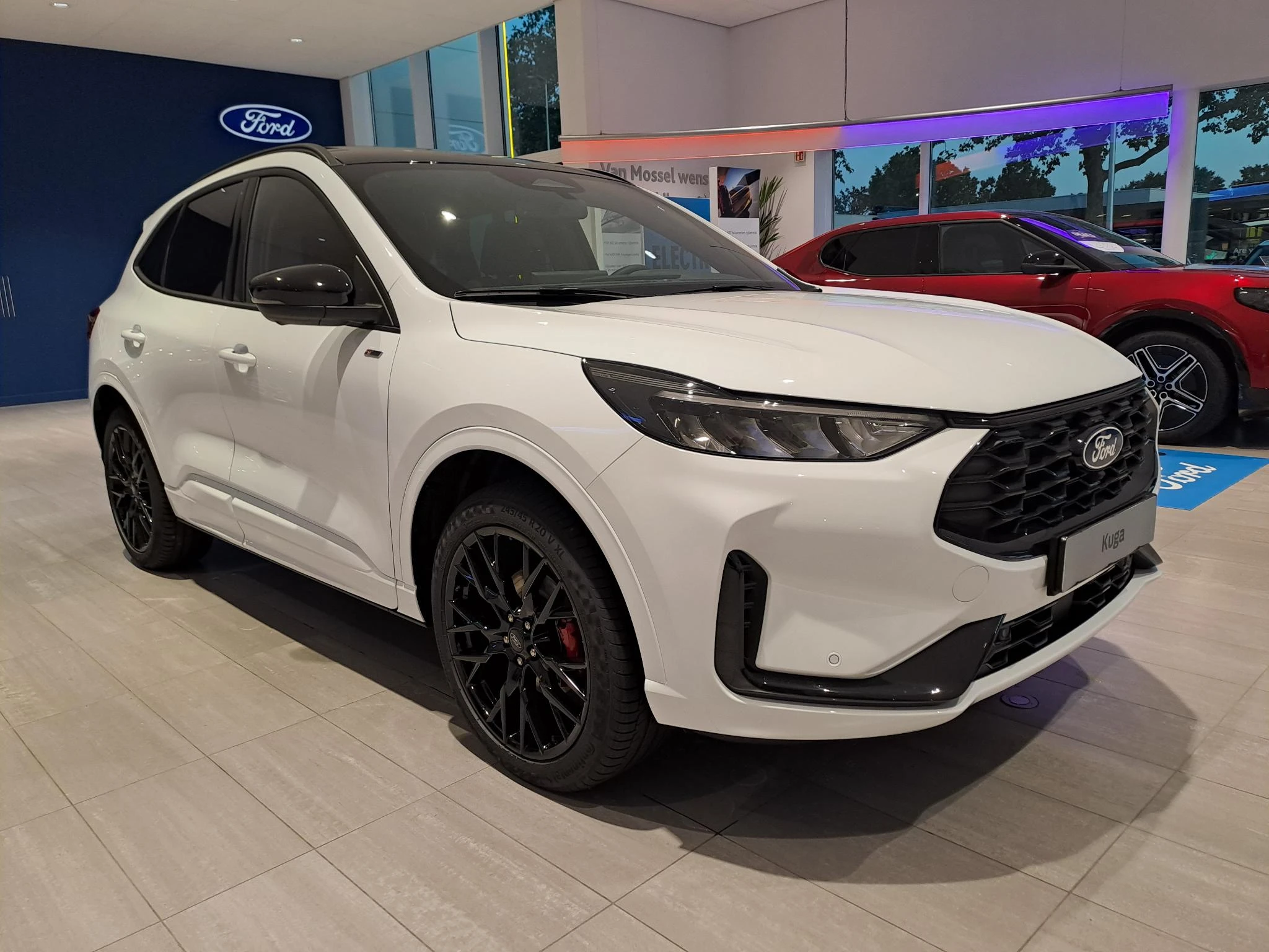 Ford-Kuga-image-1
