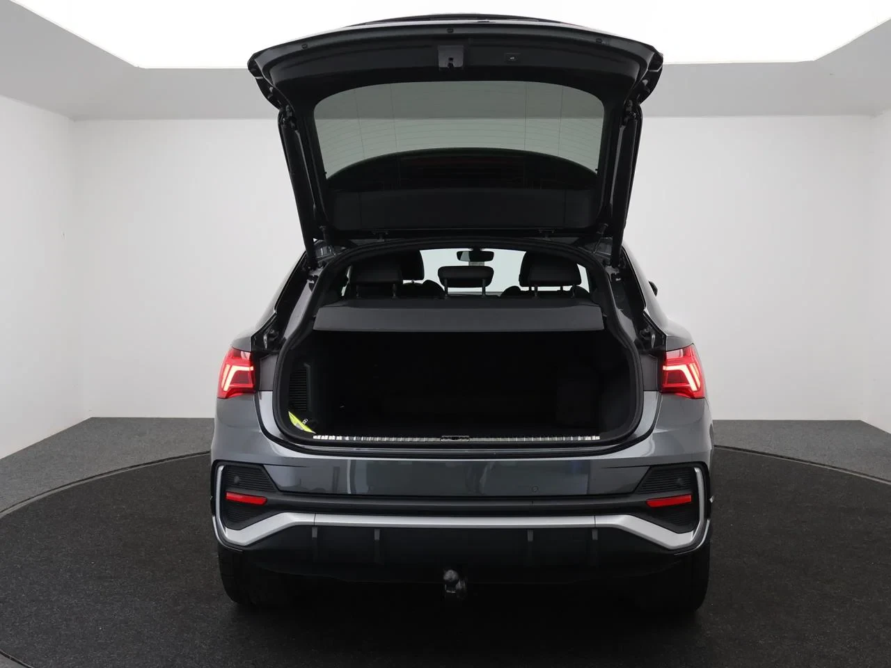 Audi-Q3-image-15