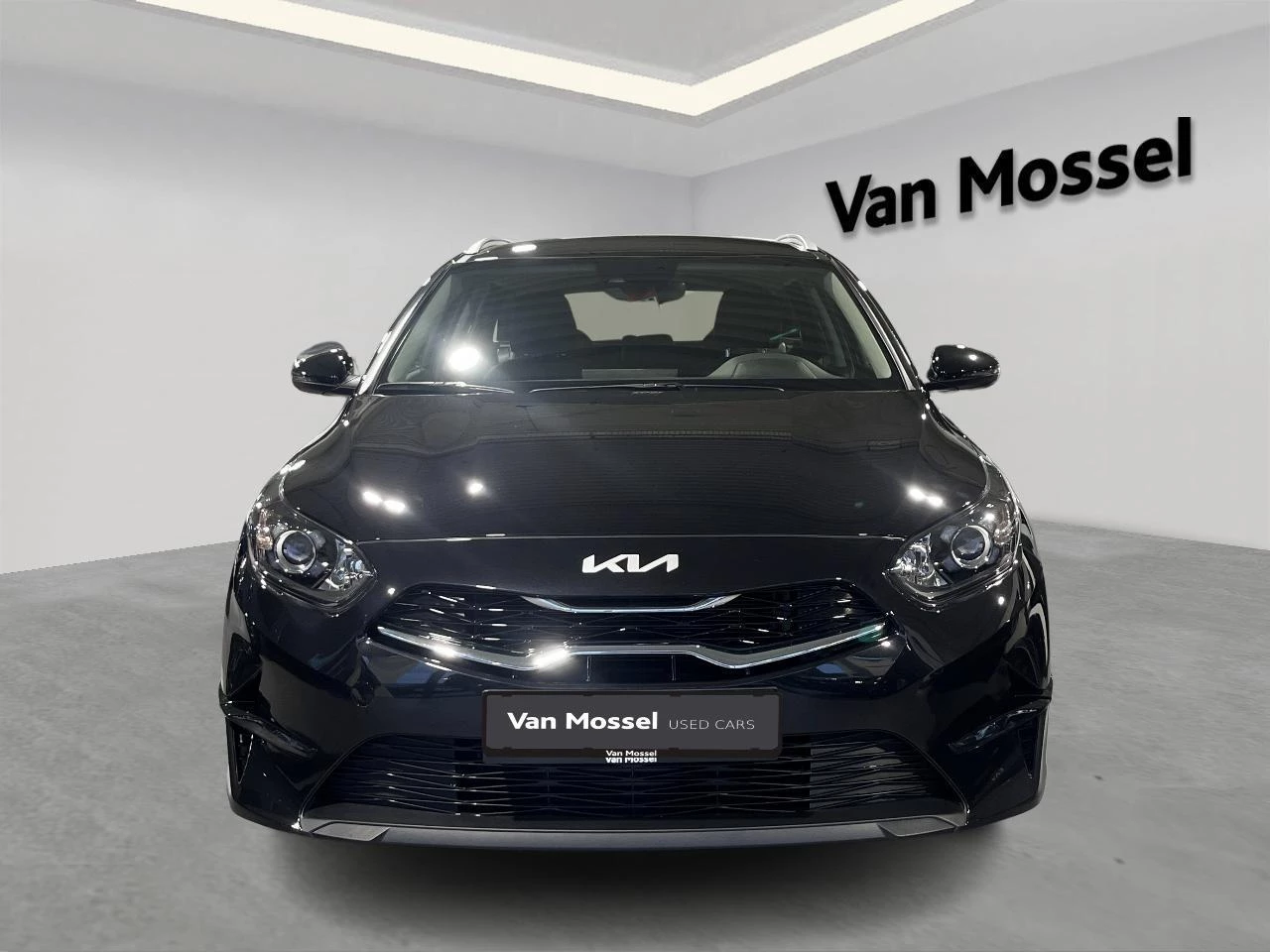 Kia-Ceed Sportswagon-image-1