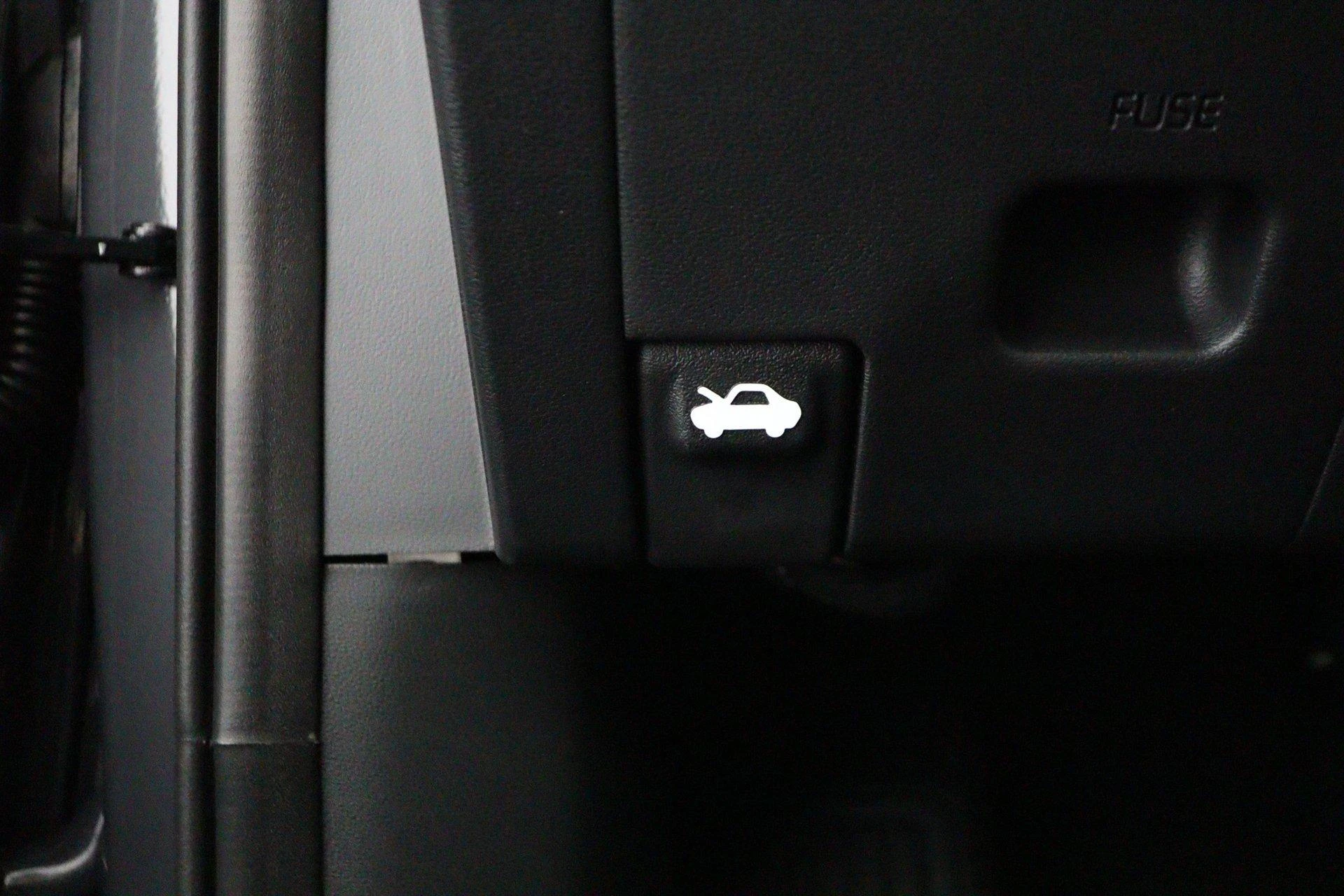 Hyundai-Kona-image-44