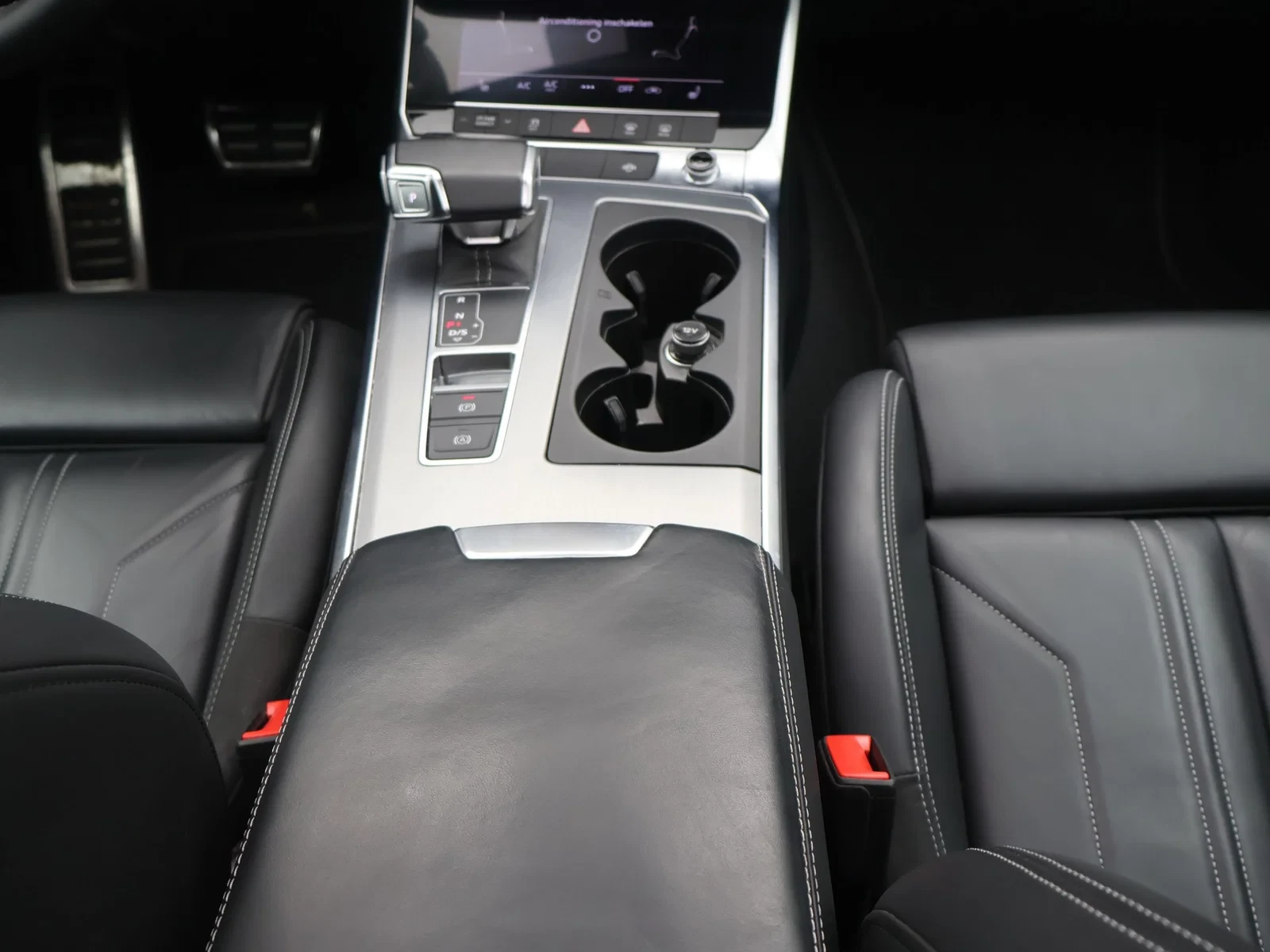 Audi-A6-image-14