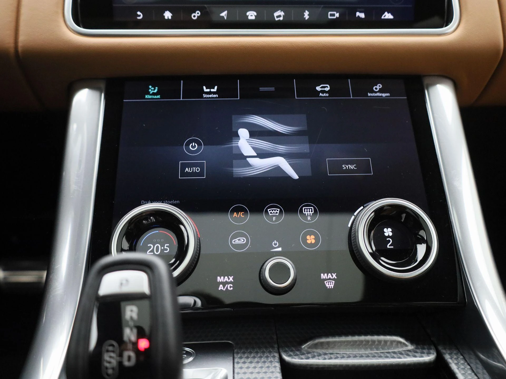 Land Rover-Range Rover Sport-image-18
