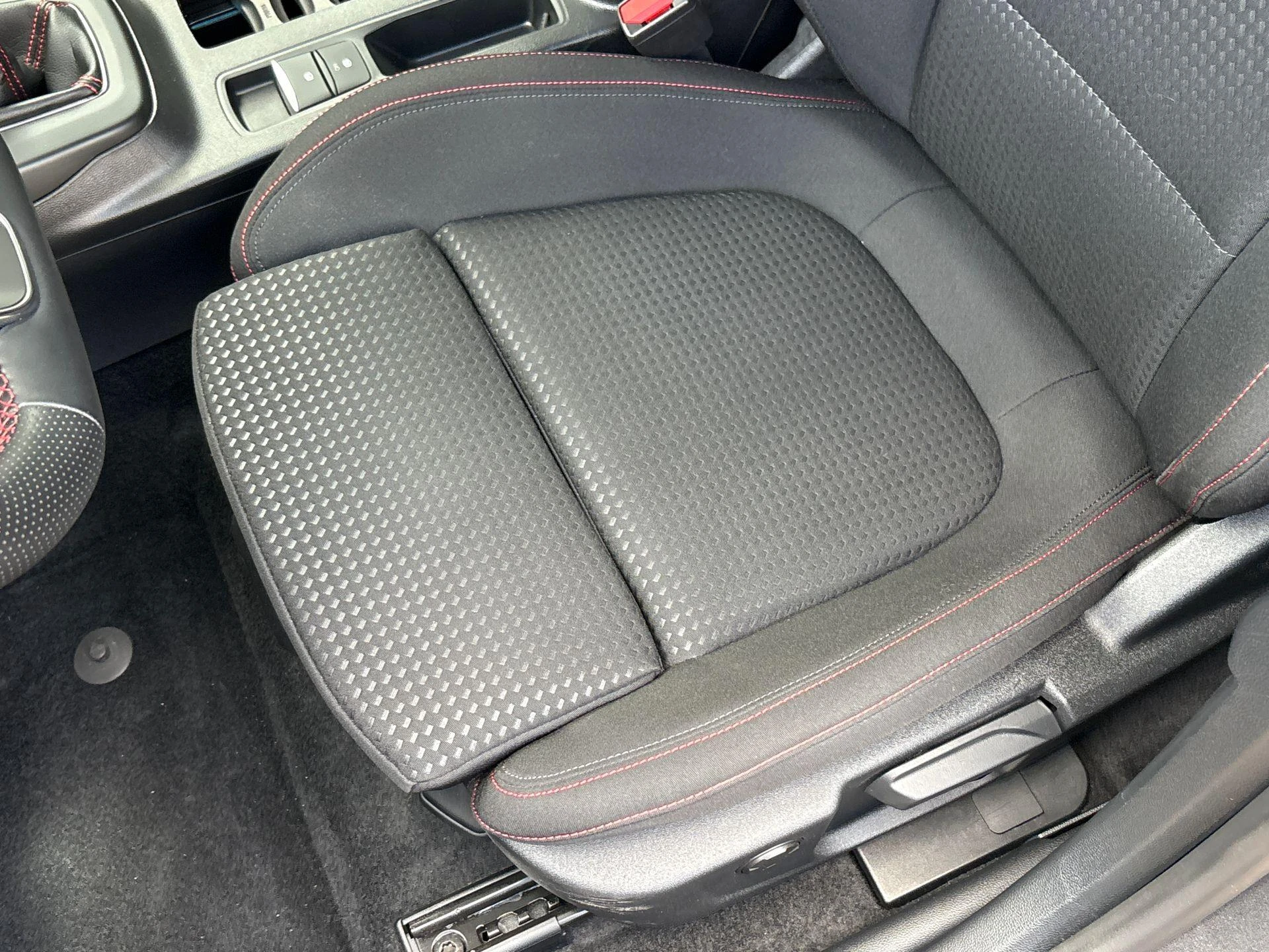 Ford Focus Wagon 1.0 EcoBoost Hybrid ST Line X