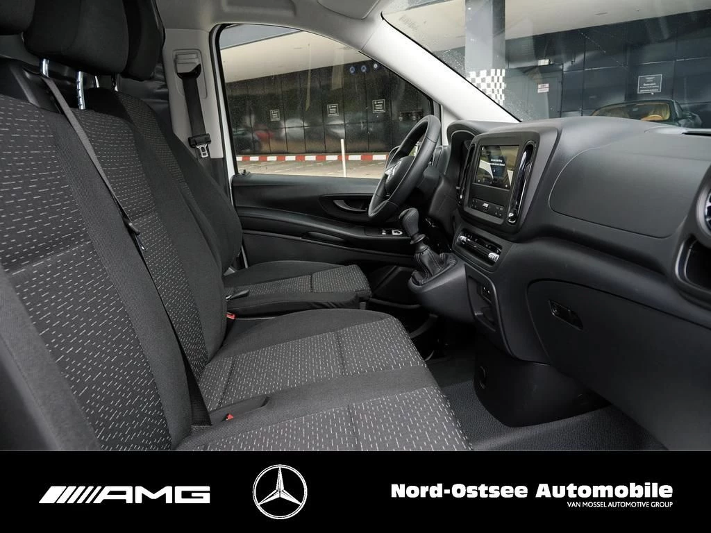 Mercedes-Benz-Vito-image-9