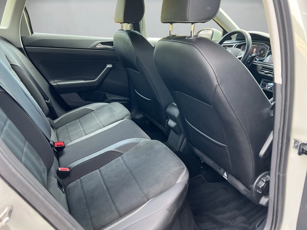 Volkswagen Taigo 1.0 TSI DSG Style *Navi*APP*Kamera*