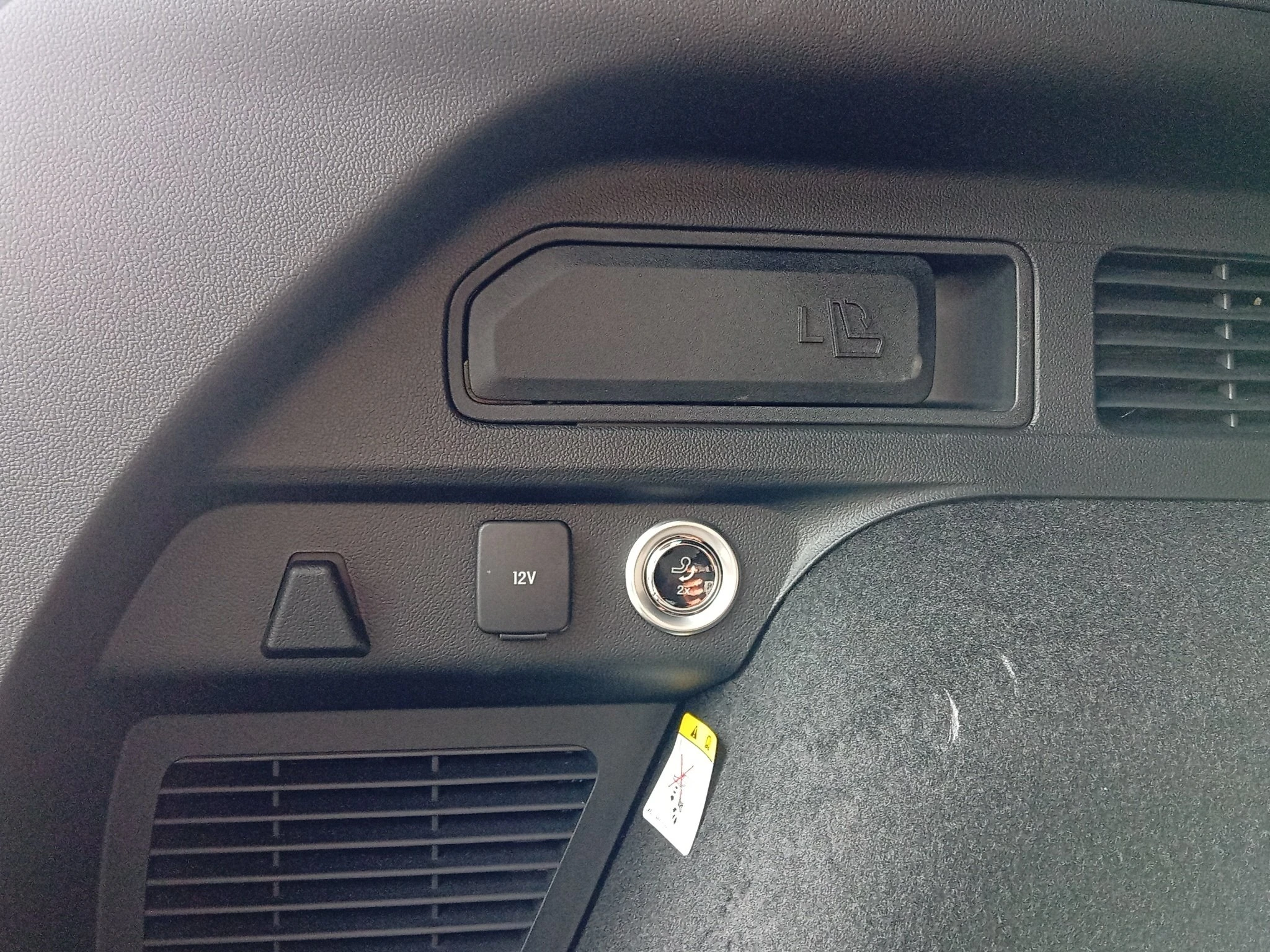 Ford-Kuga-image-20