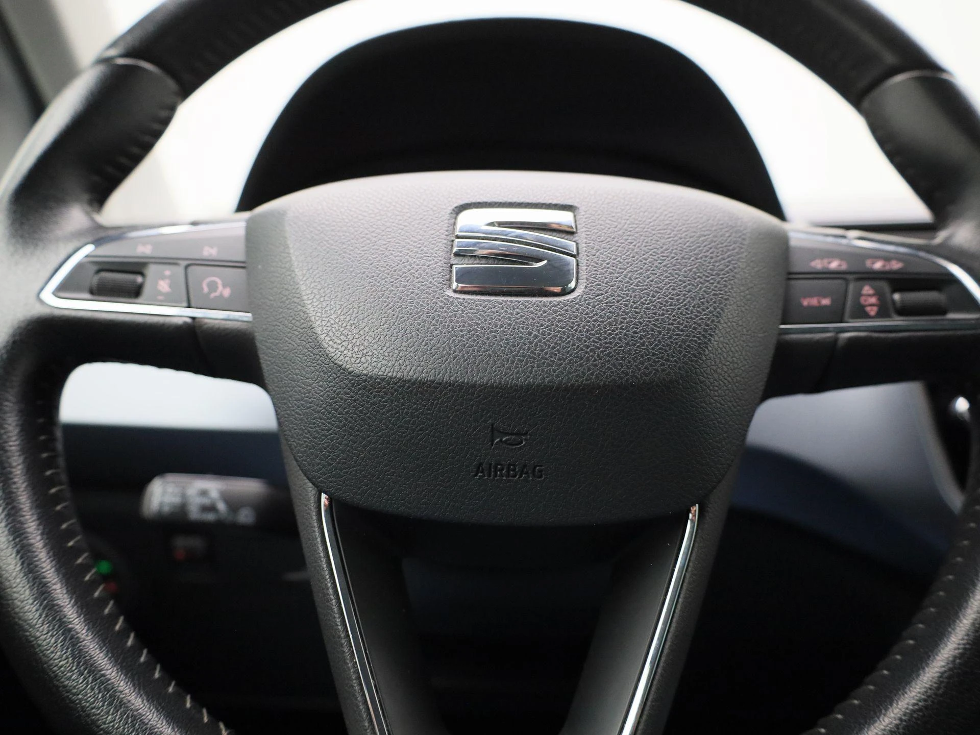 SEAT-Arona-image-26
