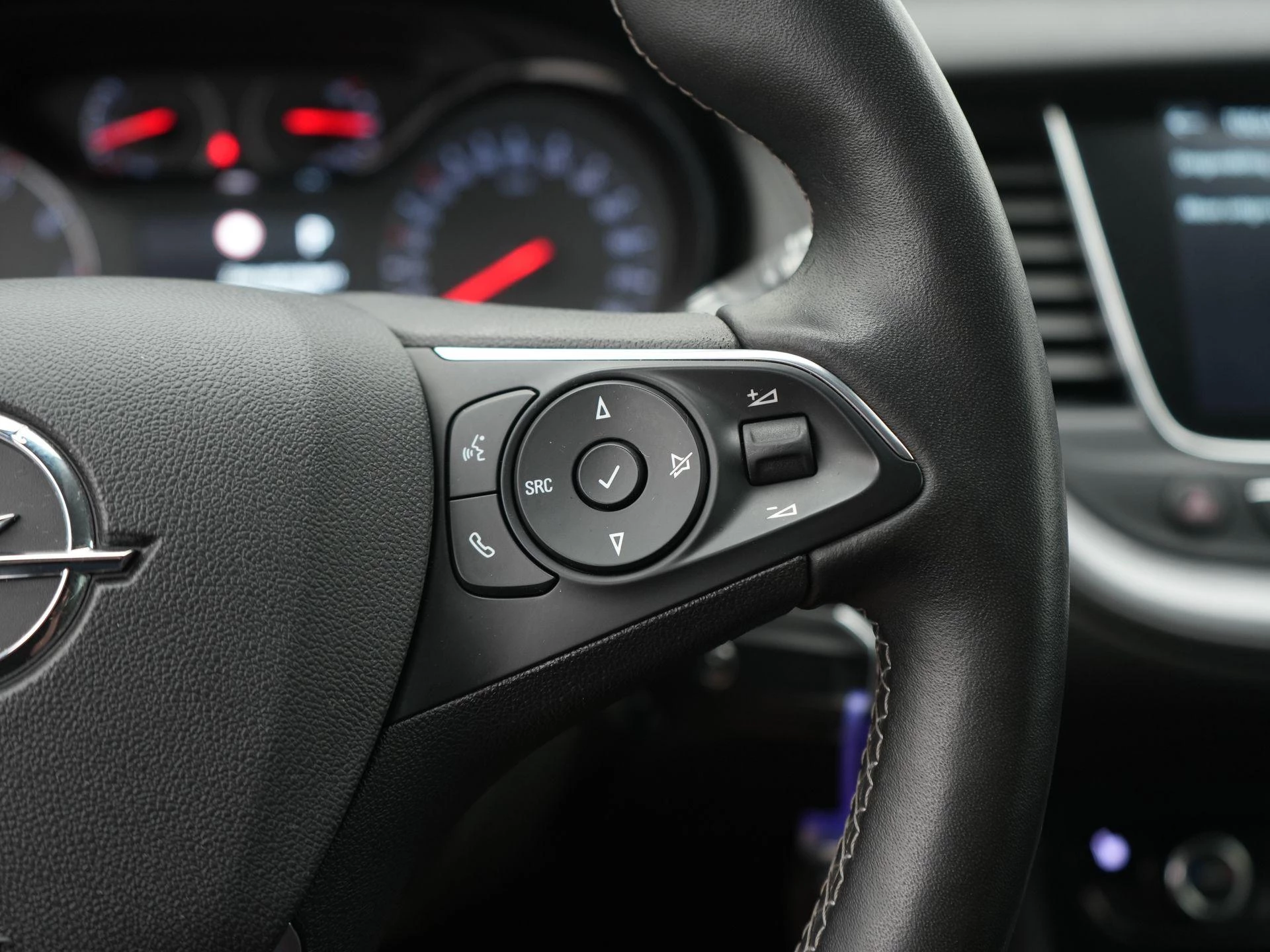 Opel Grandland X 1.2 Turbo Business Edition