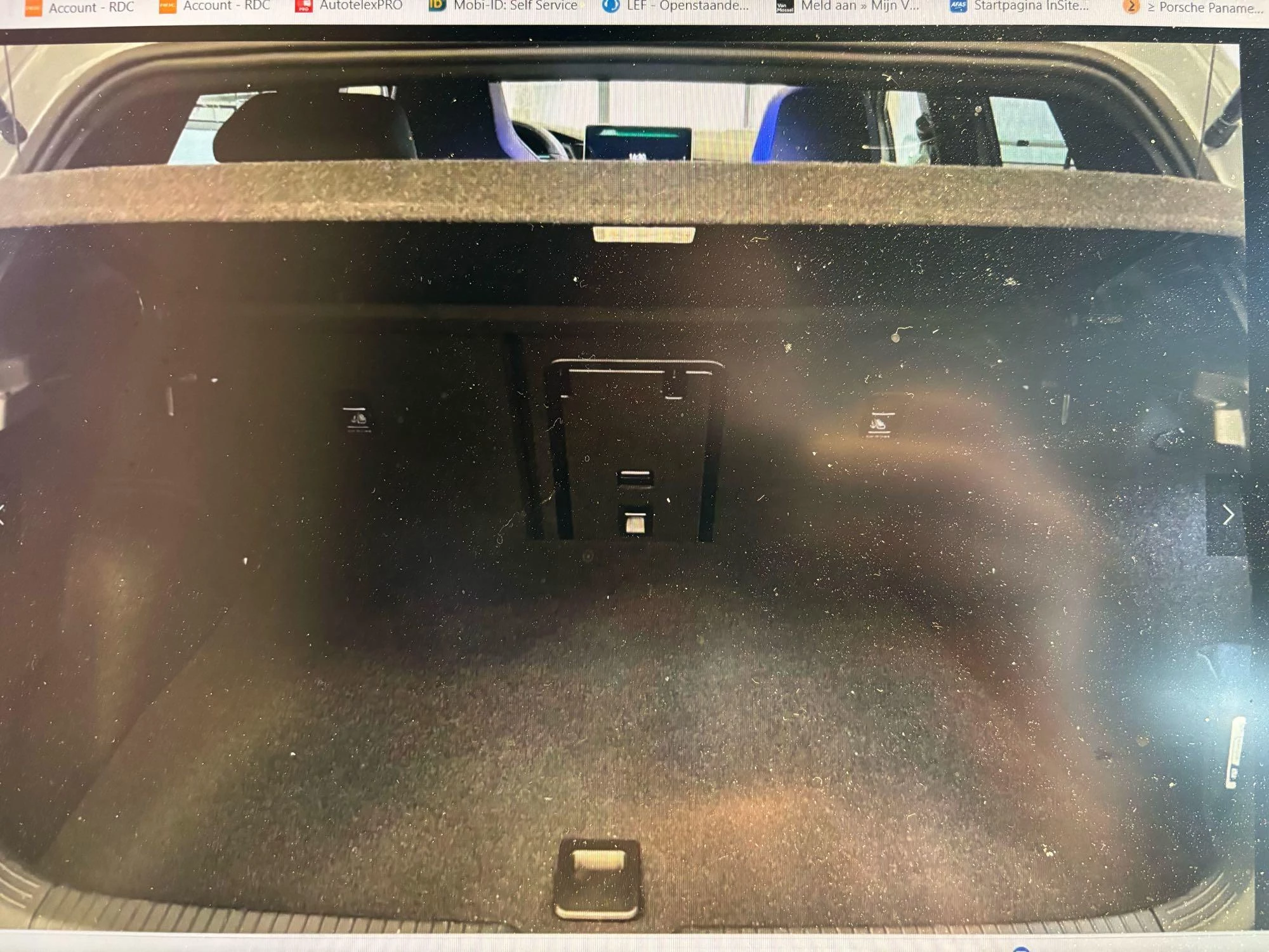 Volkswagen-Golf-image-11