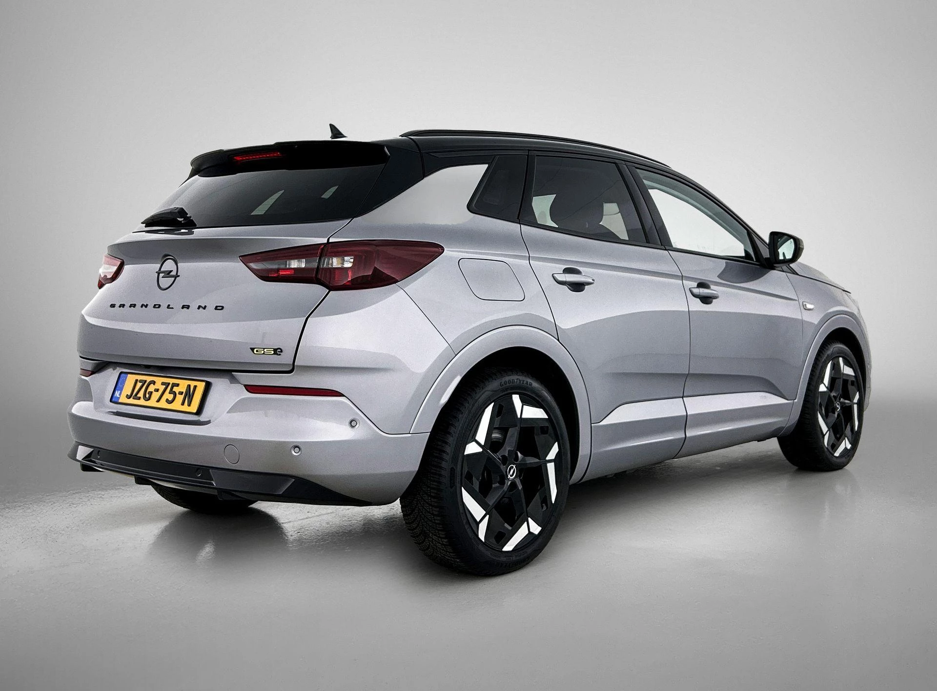 Opel-Grandland-image-3