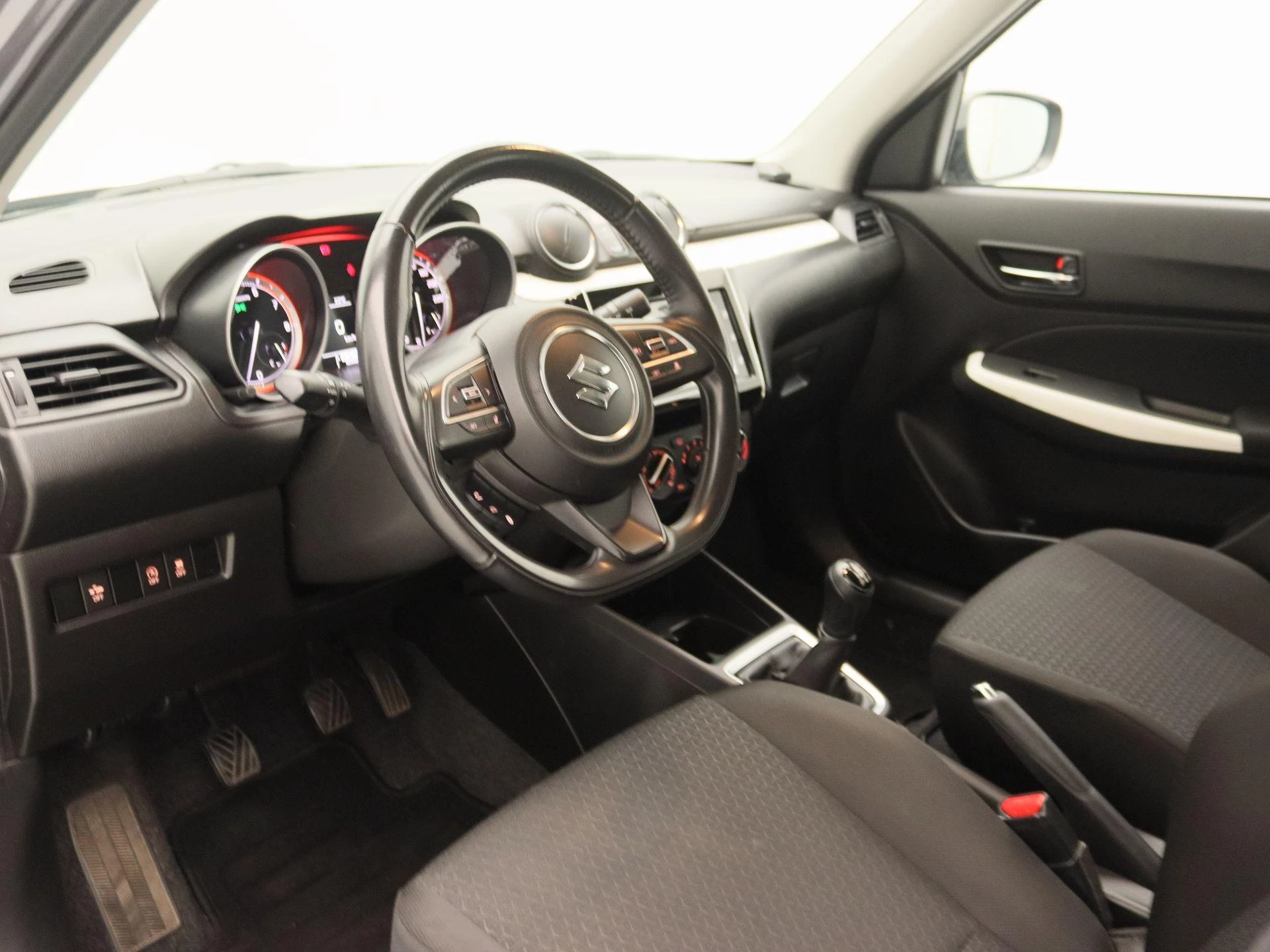 Suzuki-Swift-image-20
