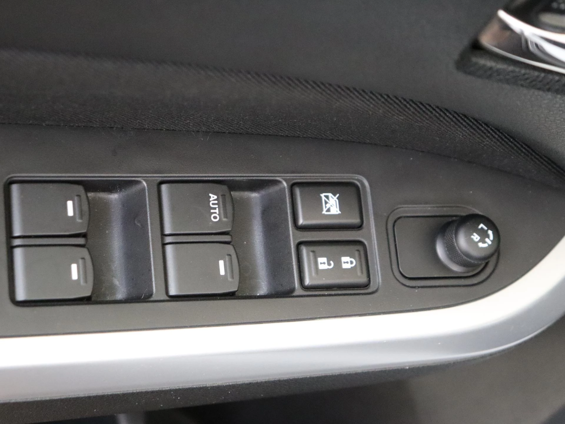 Suzuki-Vitara-image-22