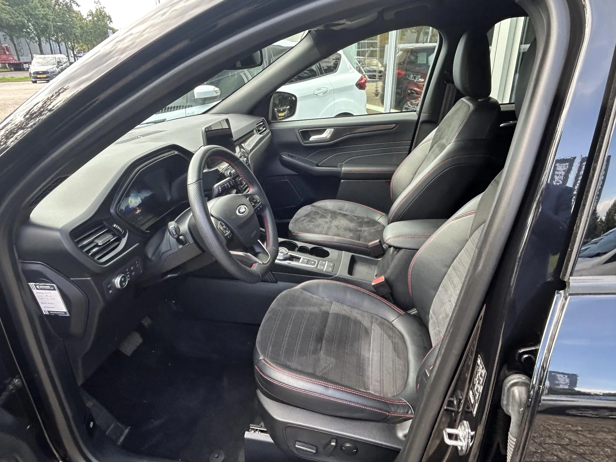 Ford-Kuga-image-11