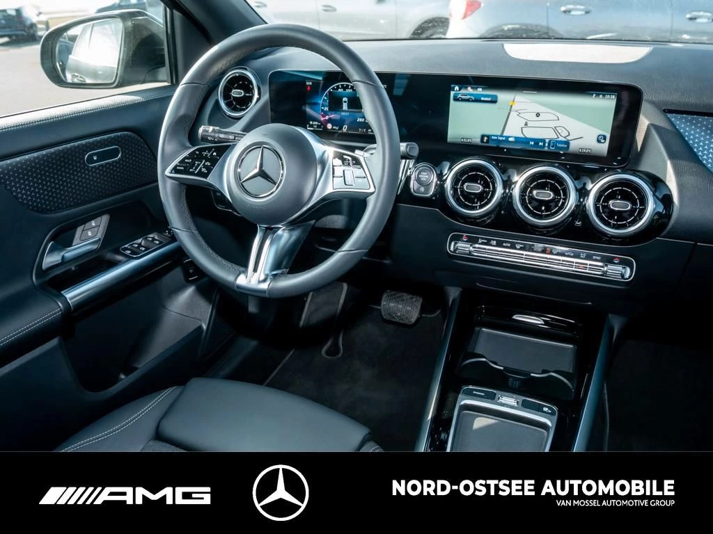 Mercedes-Benz GLA 200 d PROGRESSIVE AHK LED KAMERA DISTRO NAV Progressive