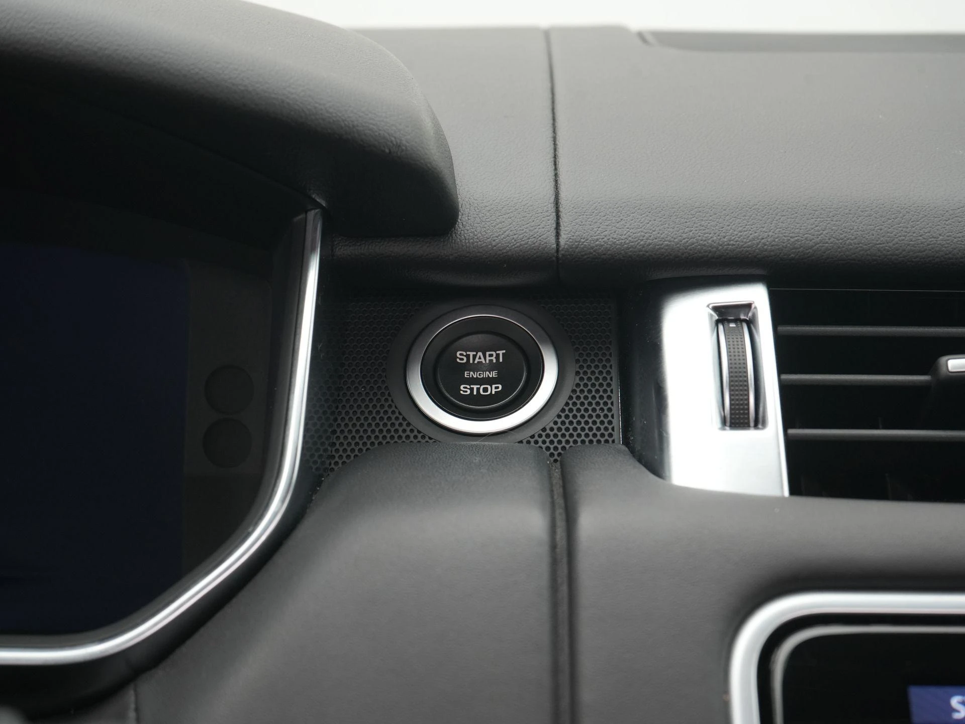 Land Rover-Range Rover Sport-image-28