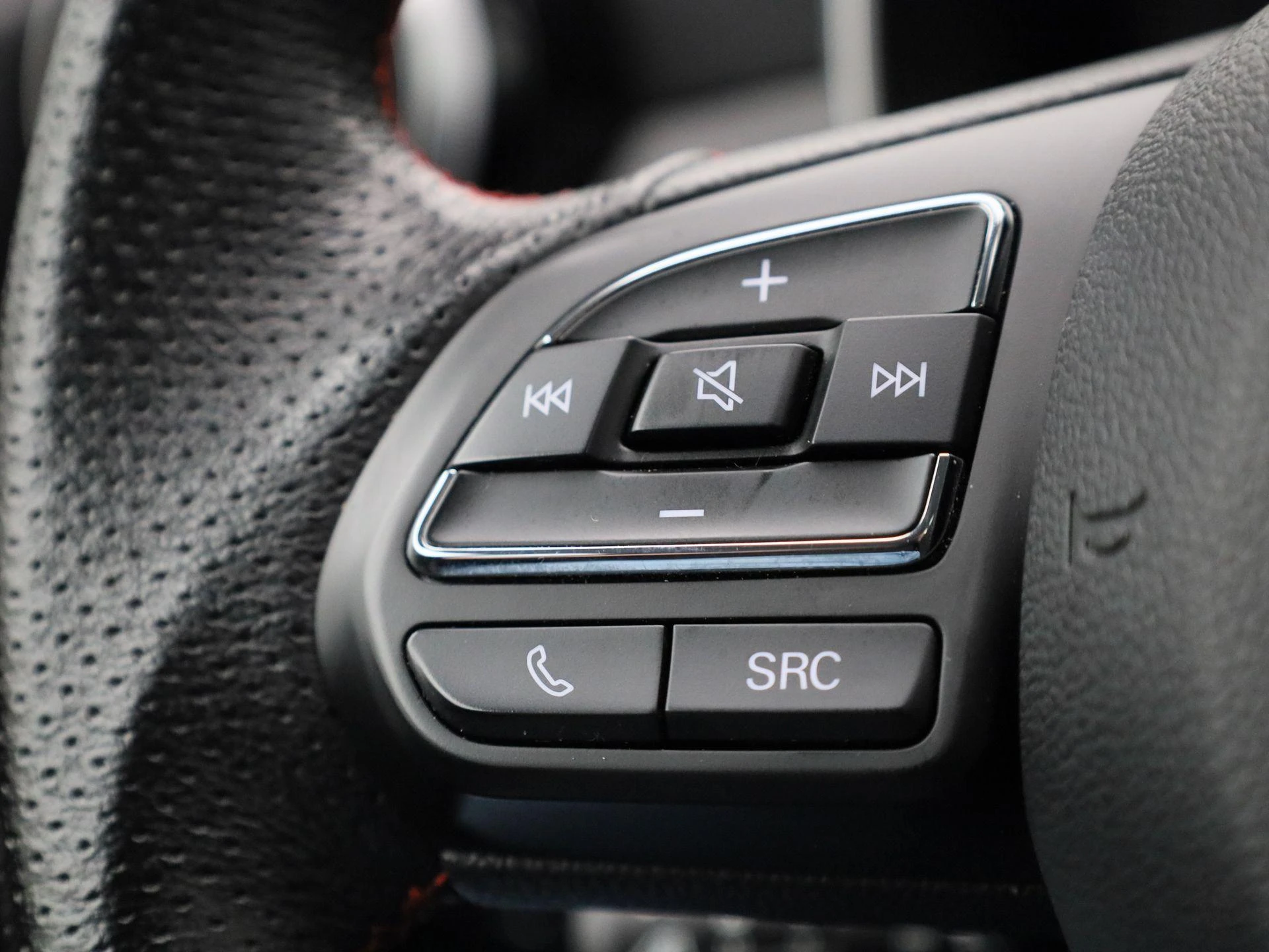 MG-ZS EV-image-16