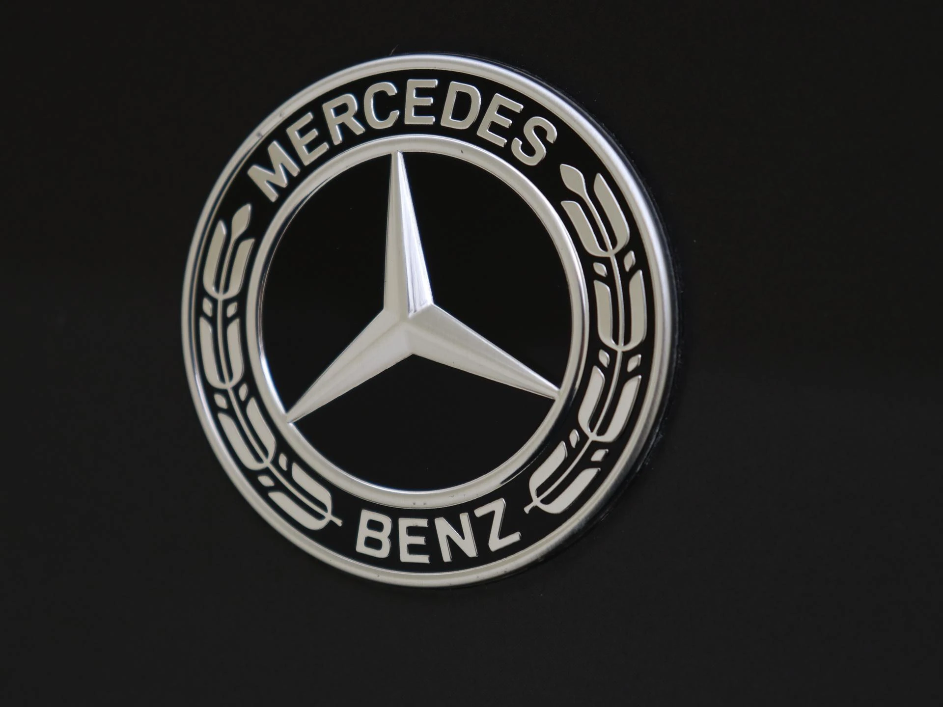 Mercedes-Benz-E-Klasse-image-29