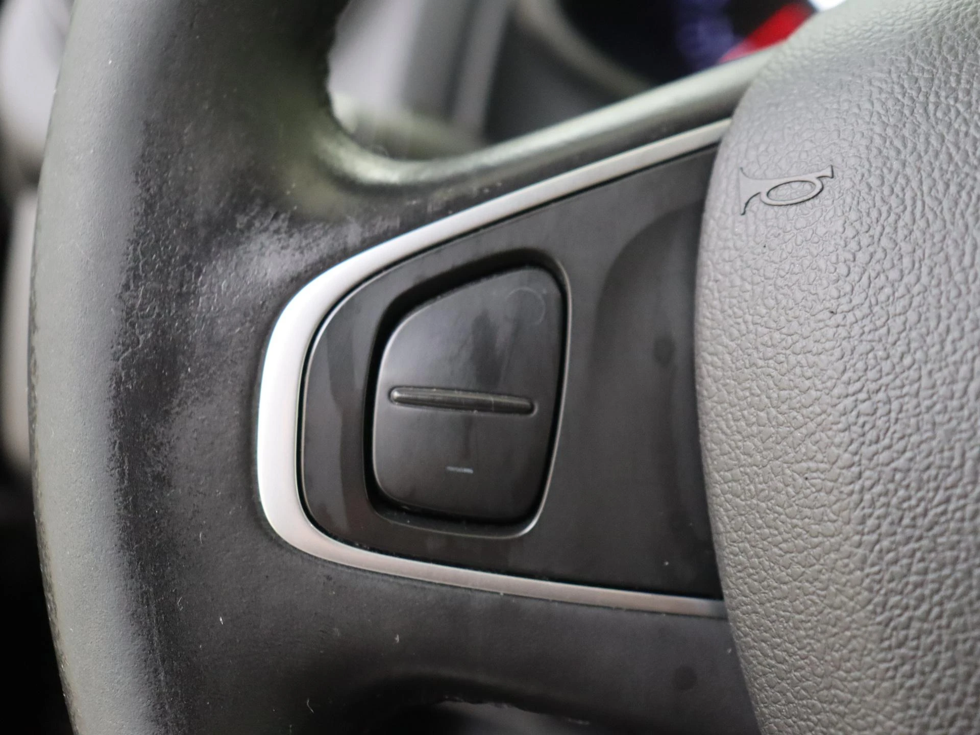 Renault-Clio-image-11