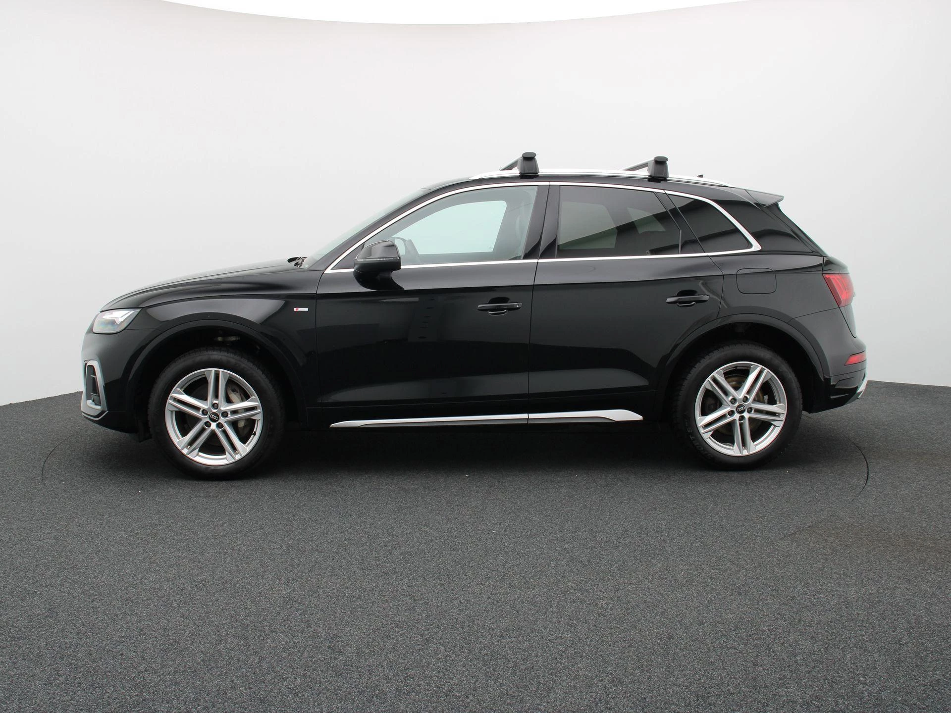 Audi-Q5-image-4