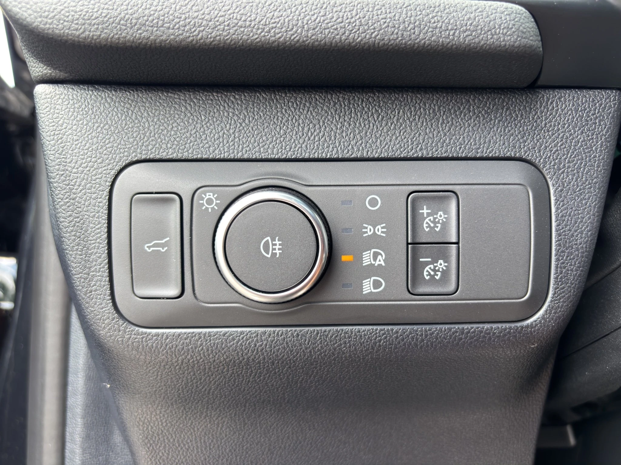 Ford Kuga ST-Line X Aut.*PANO*AHK*360GRAD*LED-MATRIX*NAVI*GRA*WINTER-PKT..