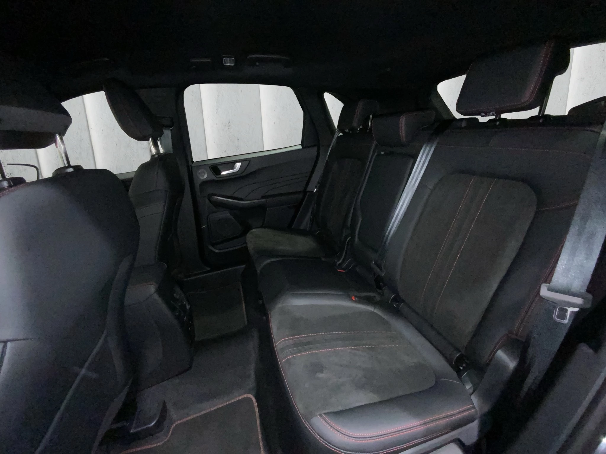 Ford Kuga ST-Line X Aut.*360GRAD*LED-MATRIX*NAVI*GRA*WINTER-PKT.