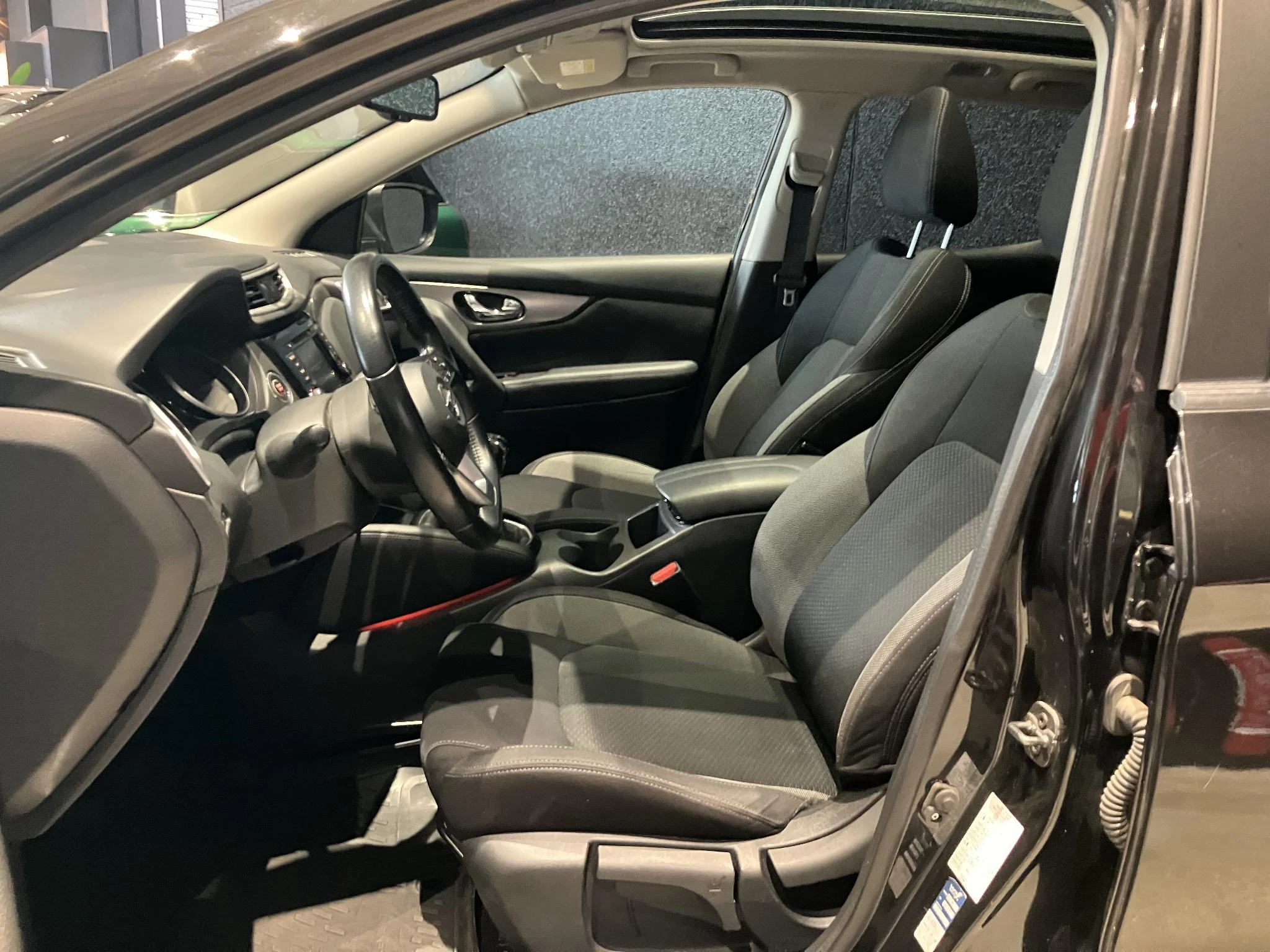 Nissan QASHQAI DIG-T 140 EVAPO Urban Edition