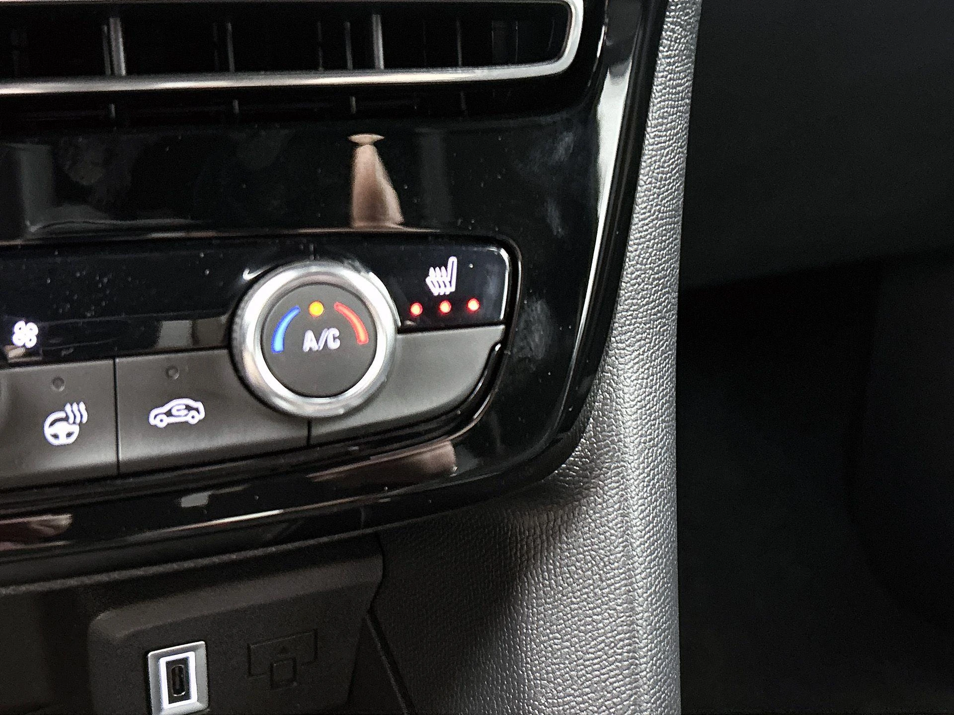 Opel-Mokka-e-image-7