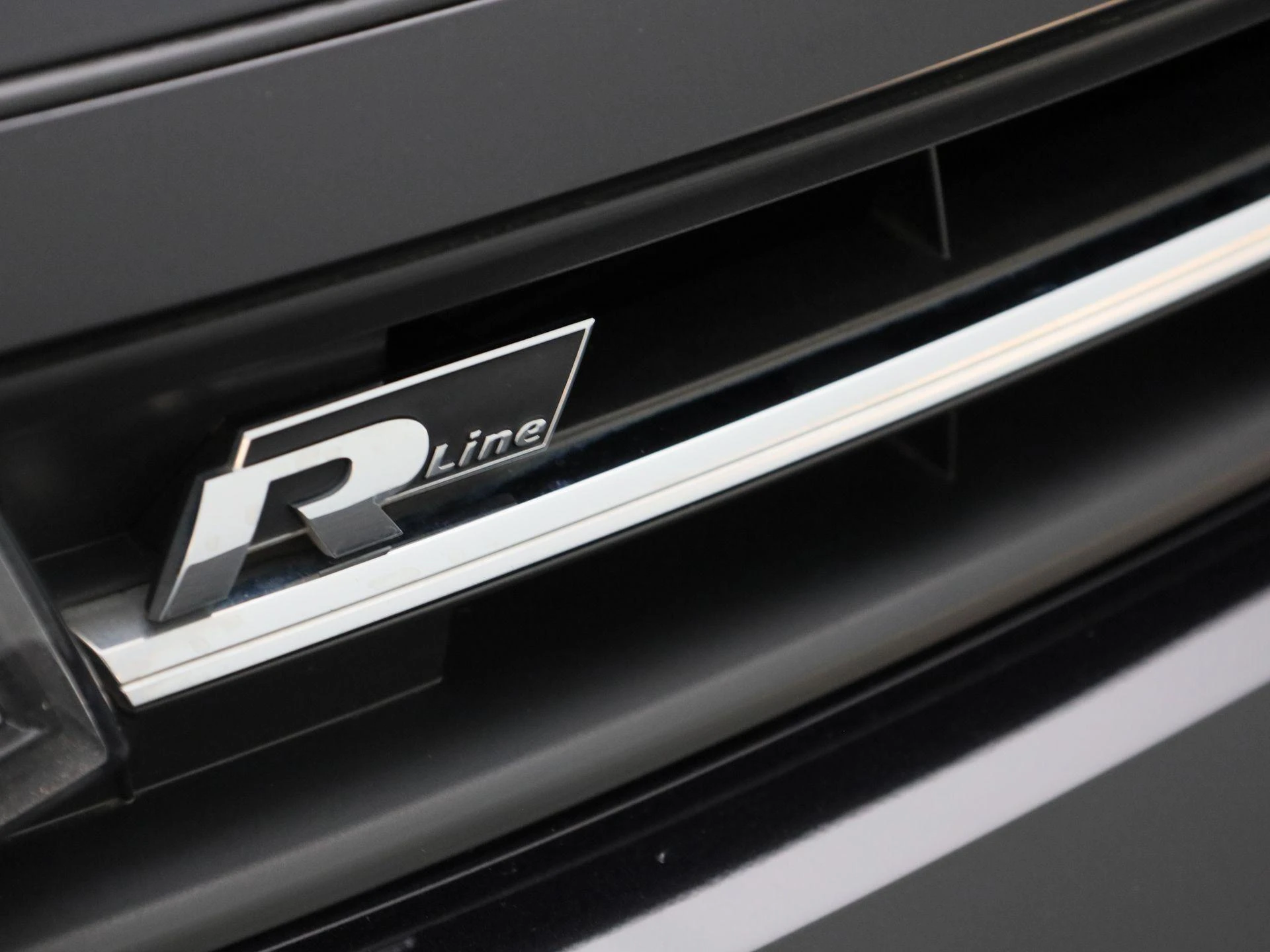 Volkswagen-Polo-image-36