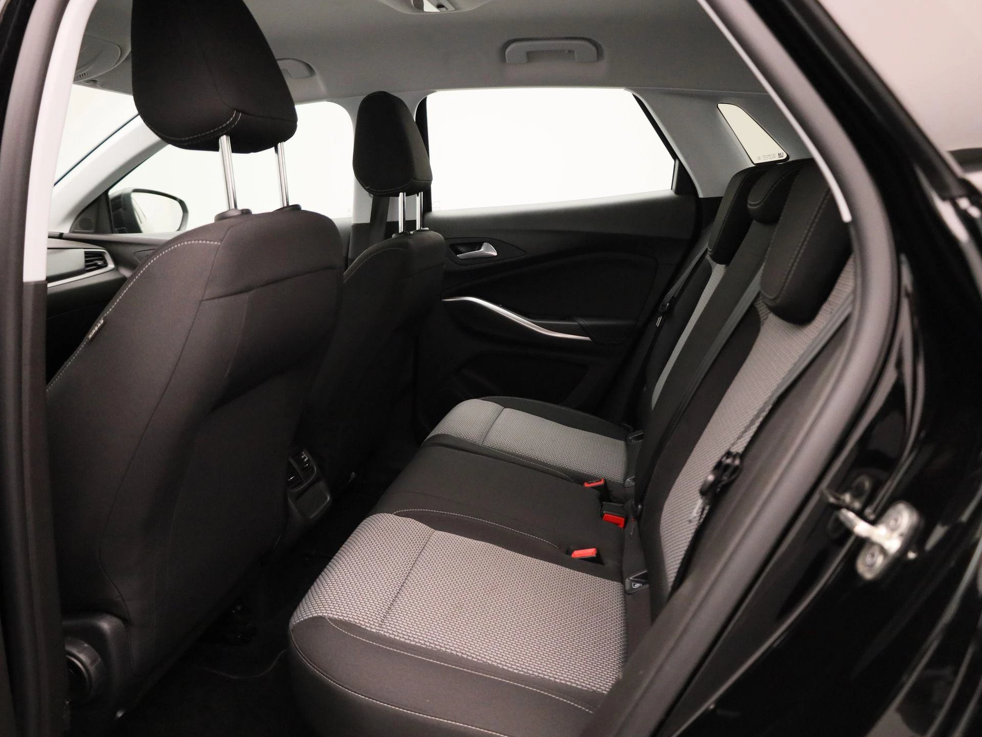 Opel-Grandland-image-9