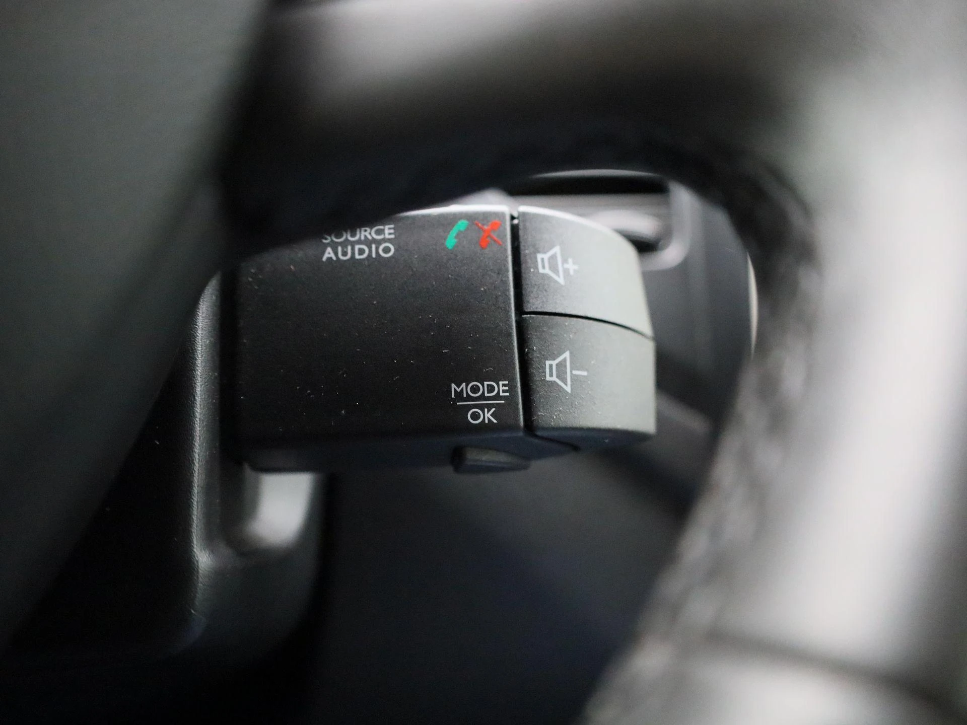 Renault-Captur-image-17