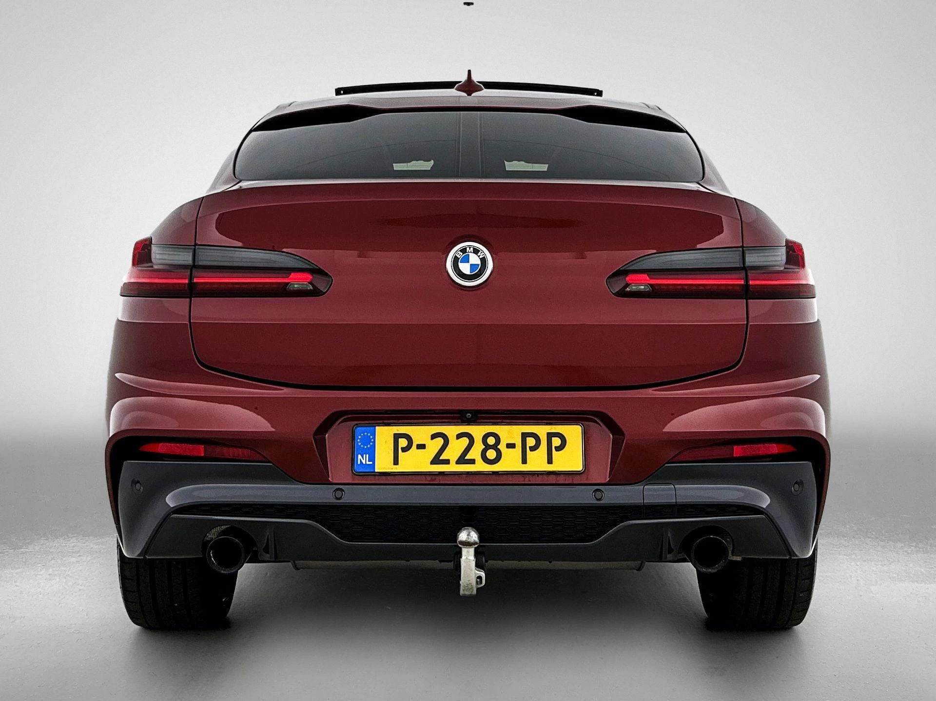 BMW X4 xDrive20i High Executive