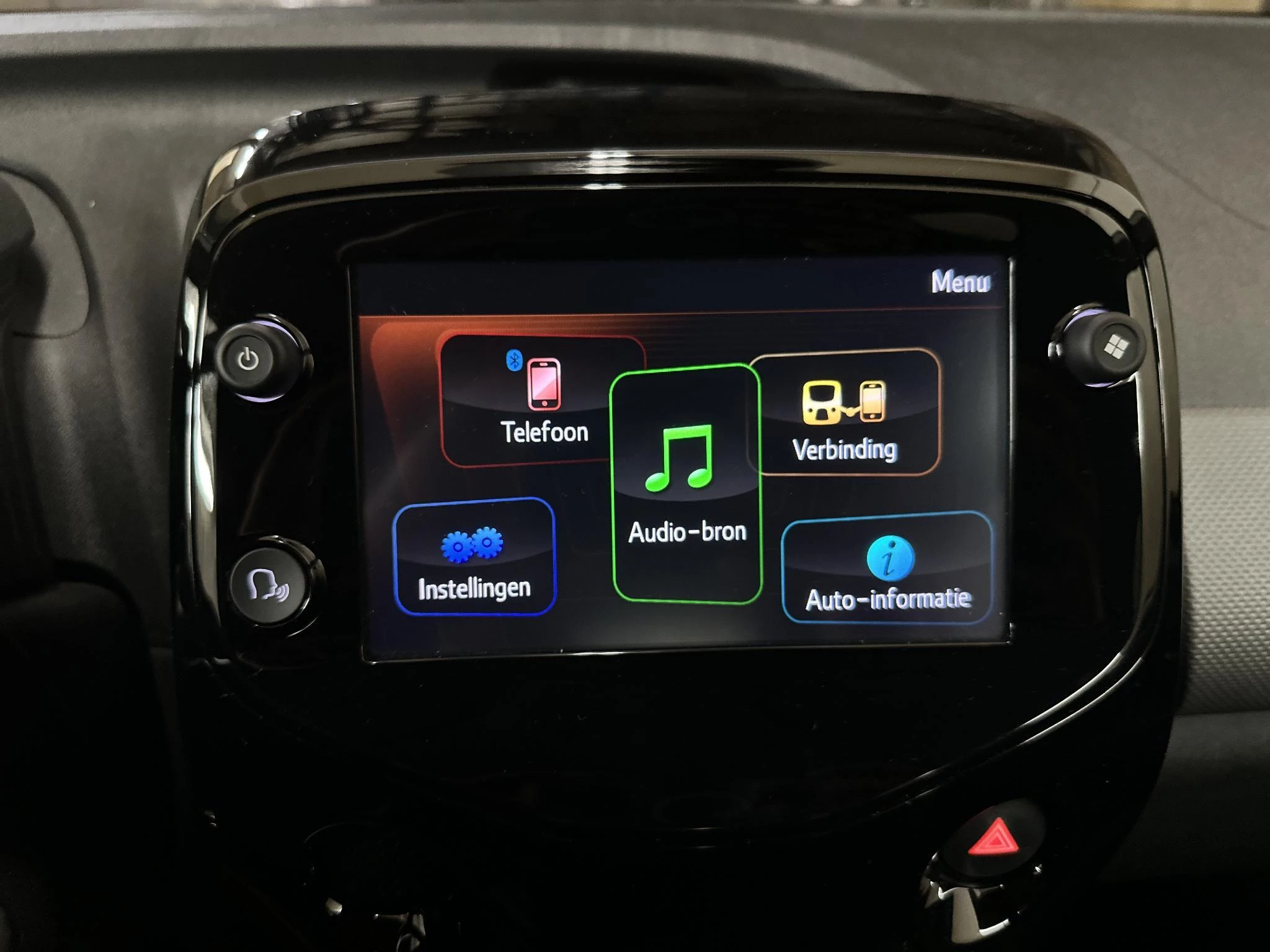 Peugeot-108-image-12