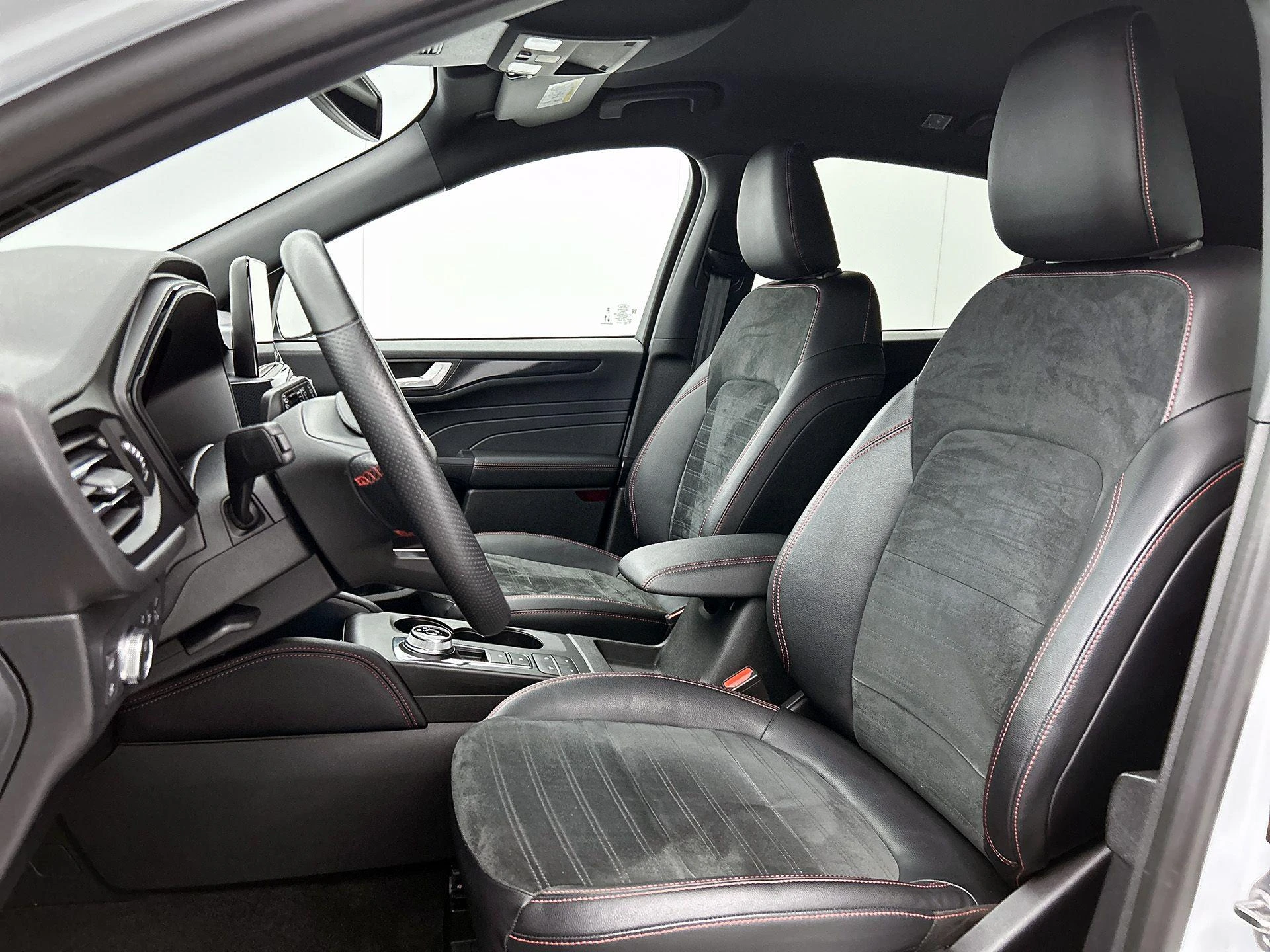Ford-Kuga-image-5