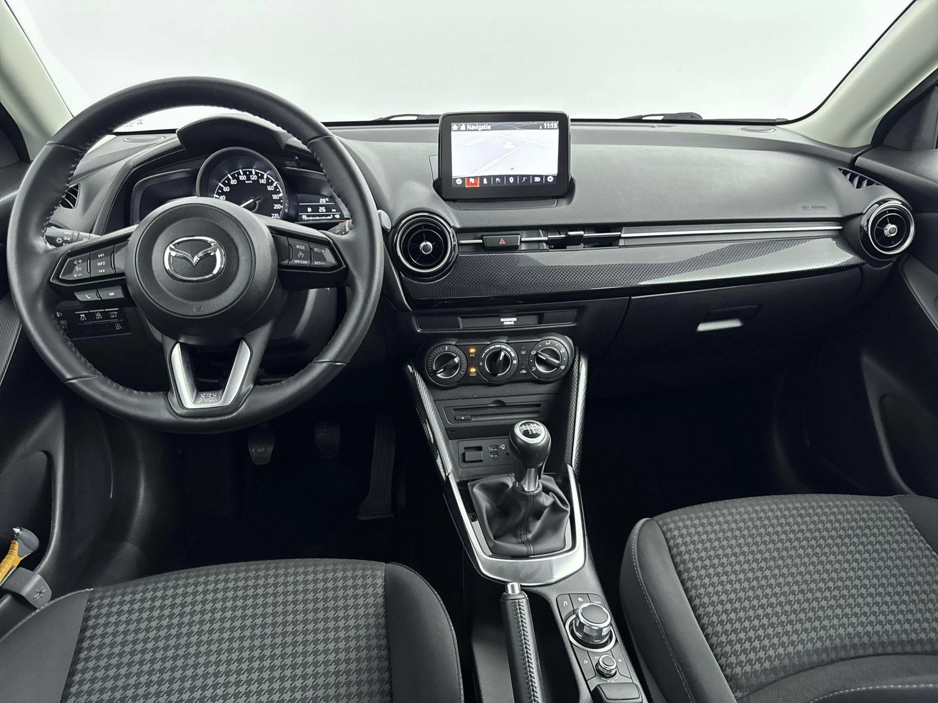 Mazda-2-image-15