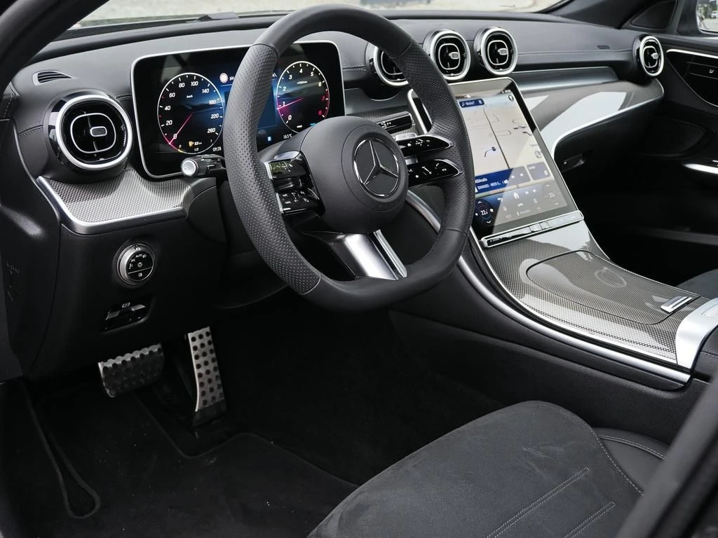Mercedes-Benz-C-Klasse 300-image-8