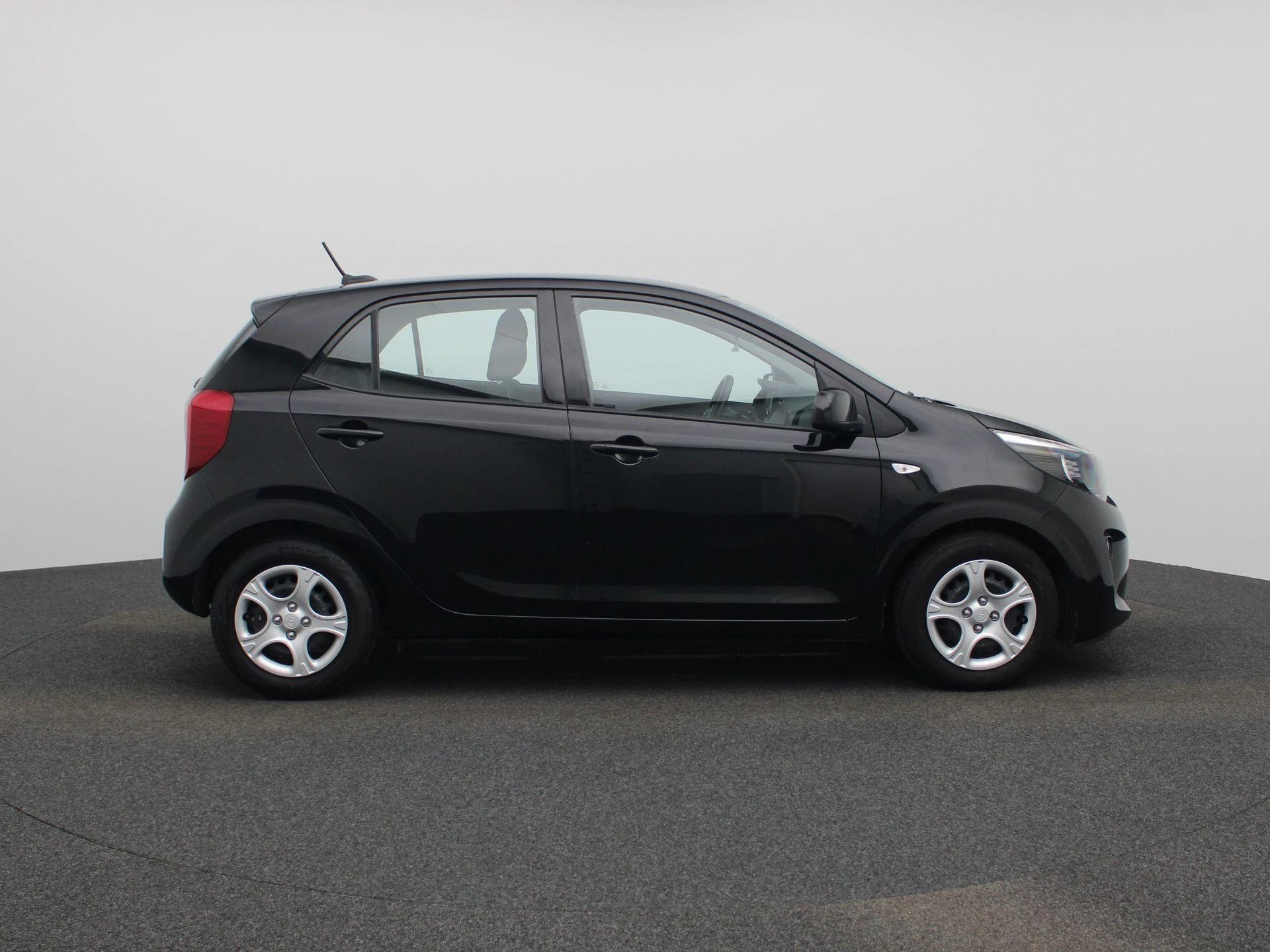Kia-Picanto-image-5