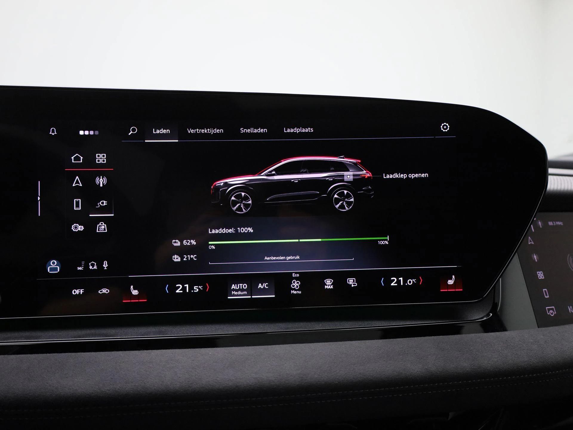 Audi-Q6 e-tron-image-29