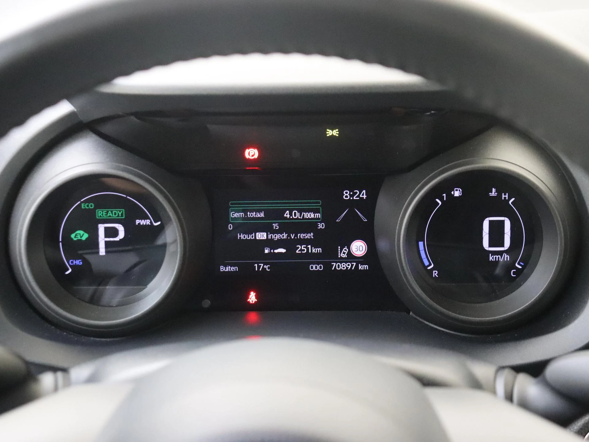Toyota-Yaris-image-11
