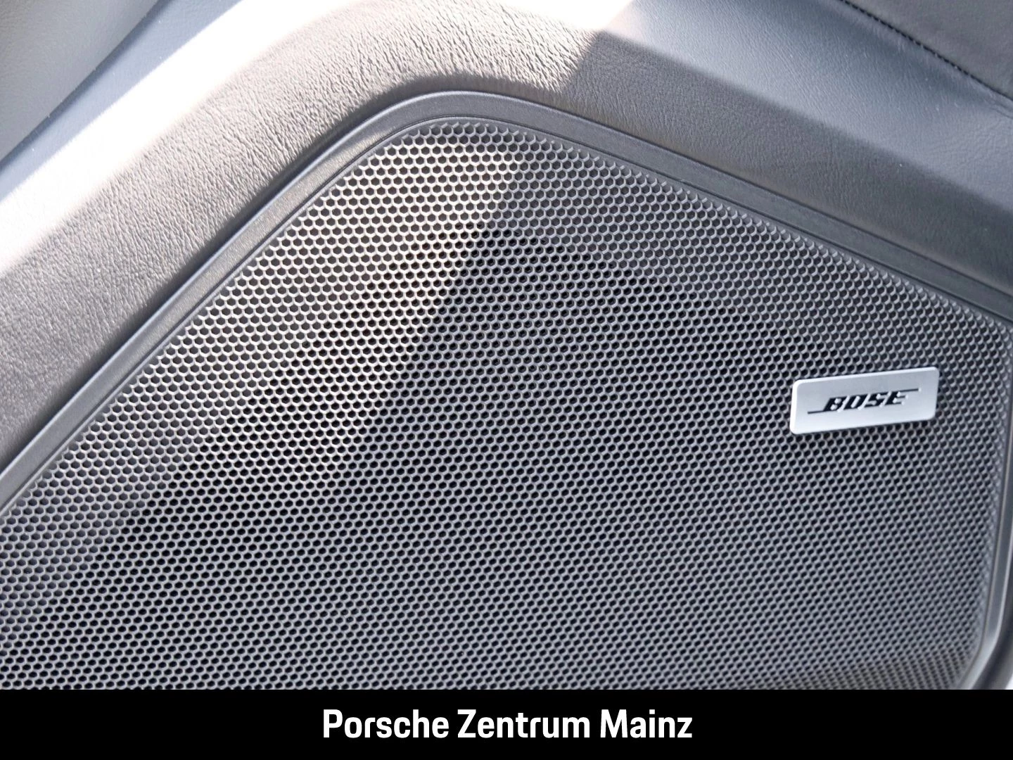 Porsche Cayenne E-Hybrid Coupe InnoDrive Head-Up BOSE -