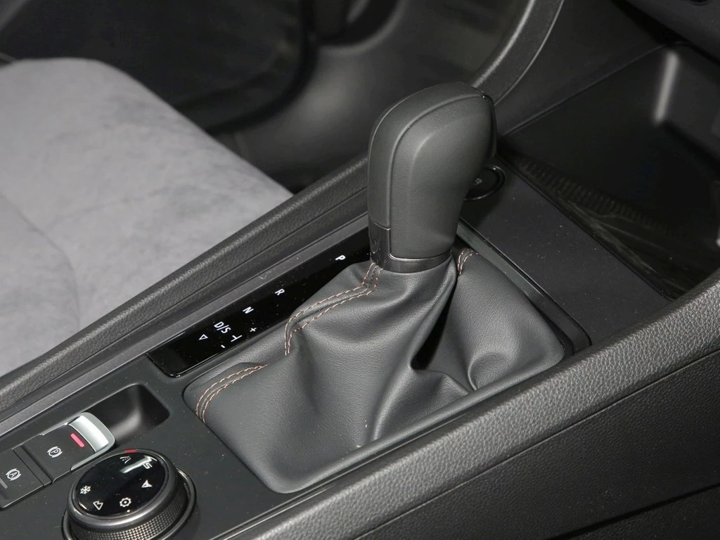 CUPRA Ateca VZ Tribe Ed. 2.0 TSI UPE 65.140 4Drive AHK