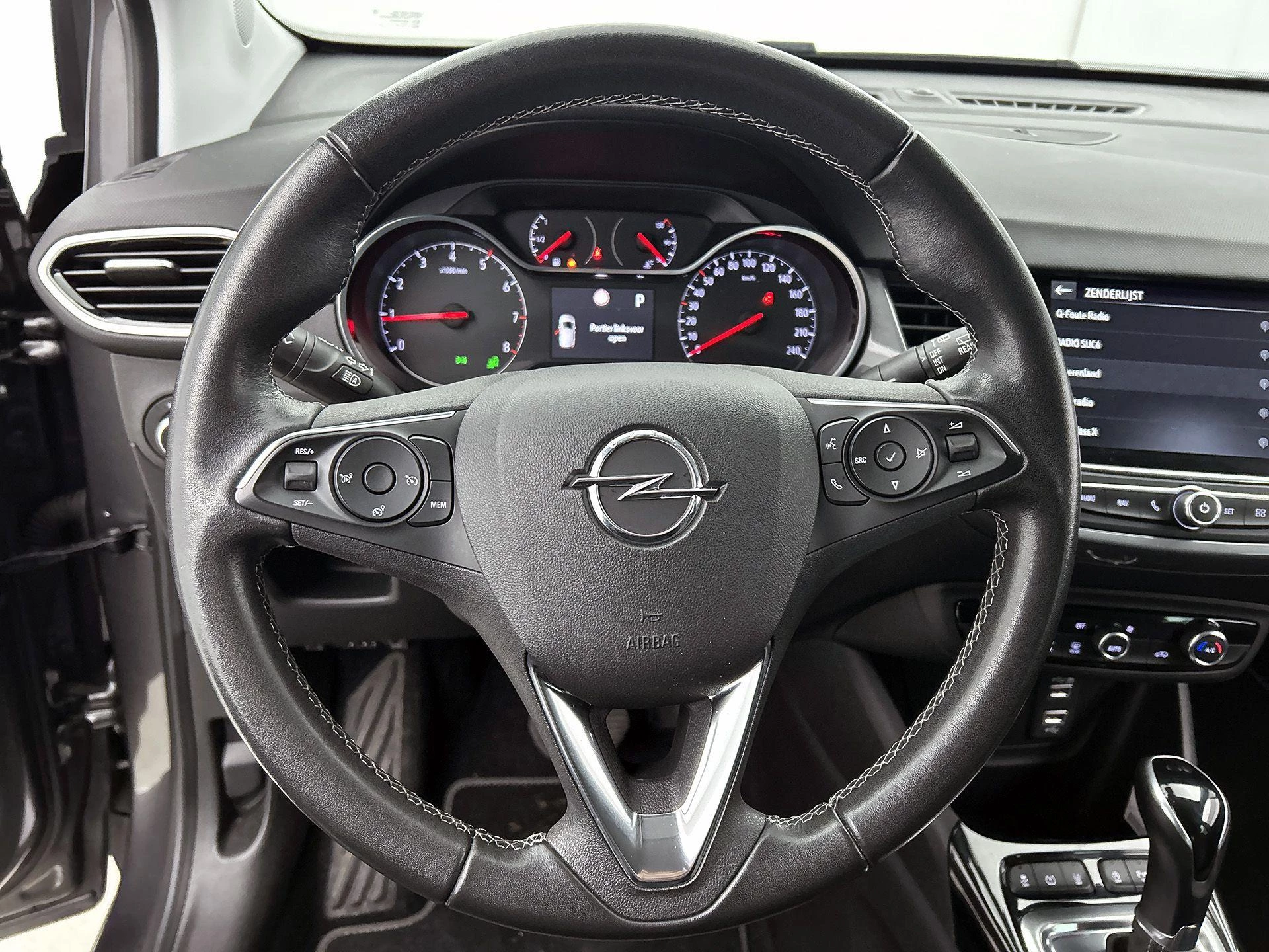 Opel-Crossland-image-21