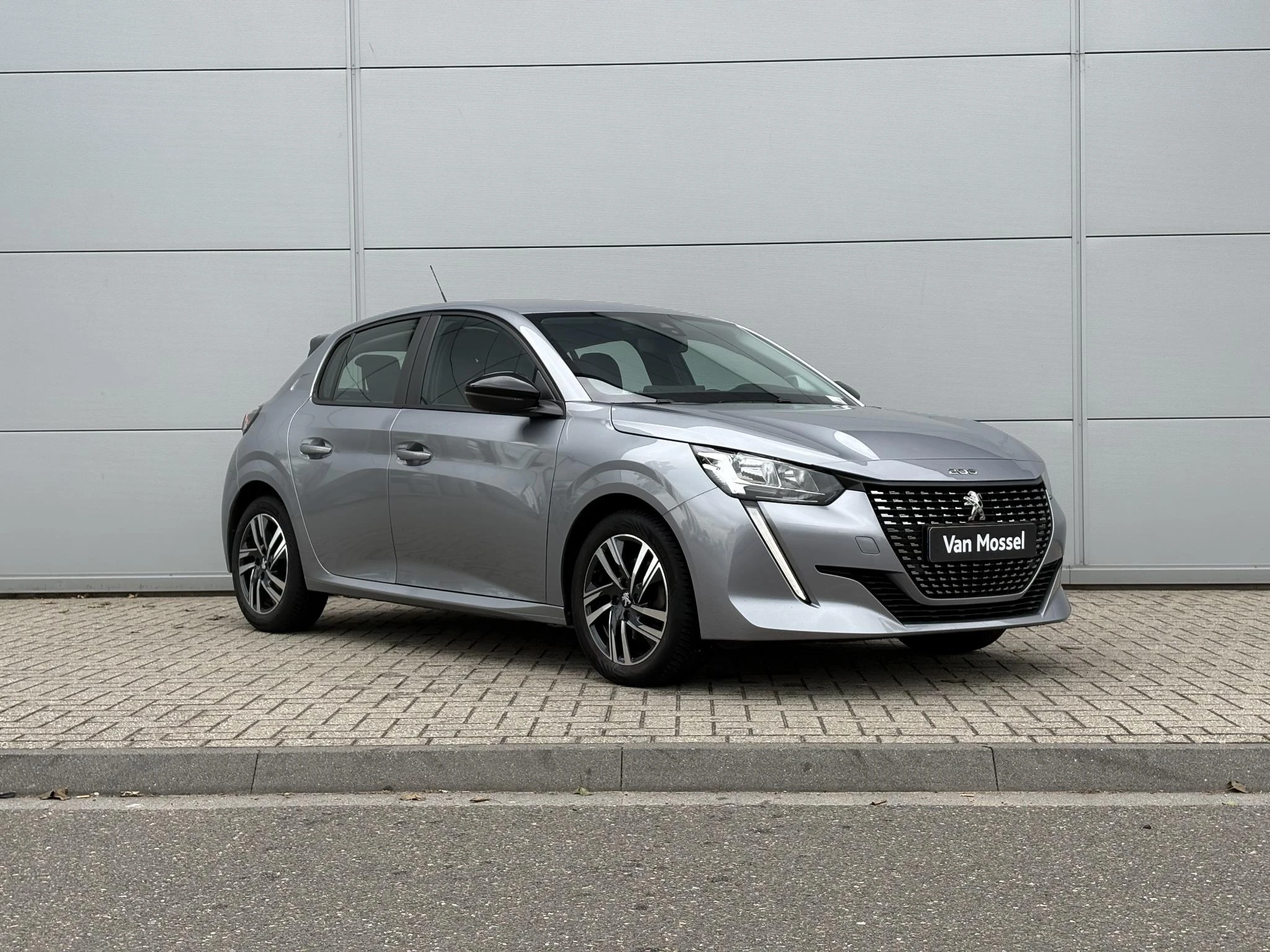 Peugeot-208-image-7