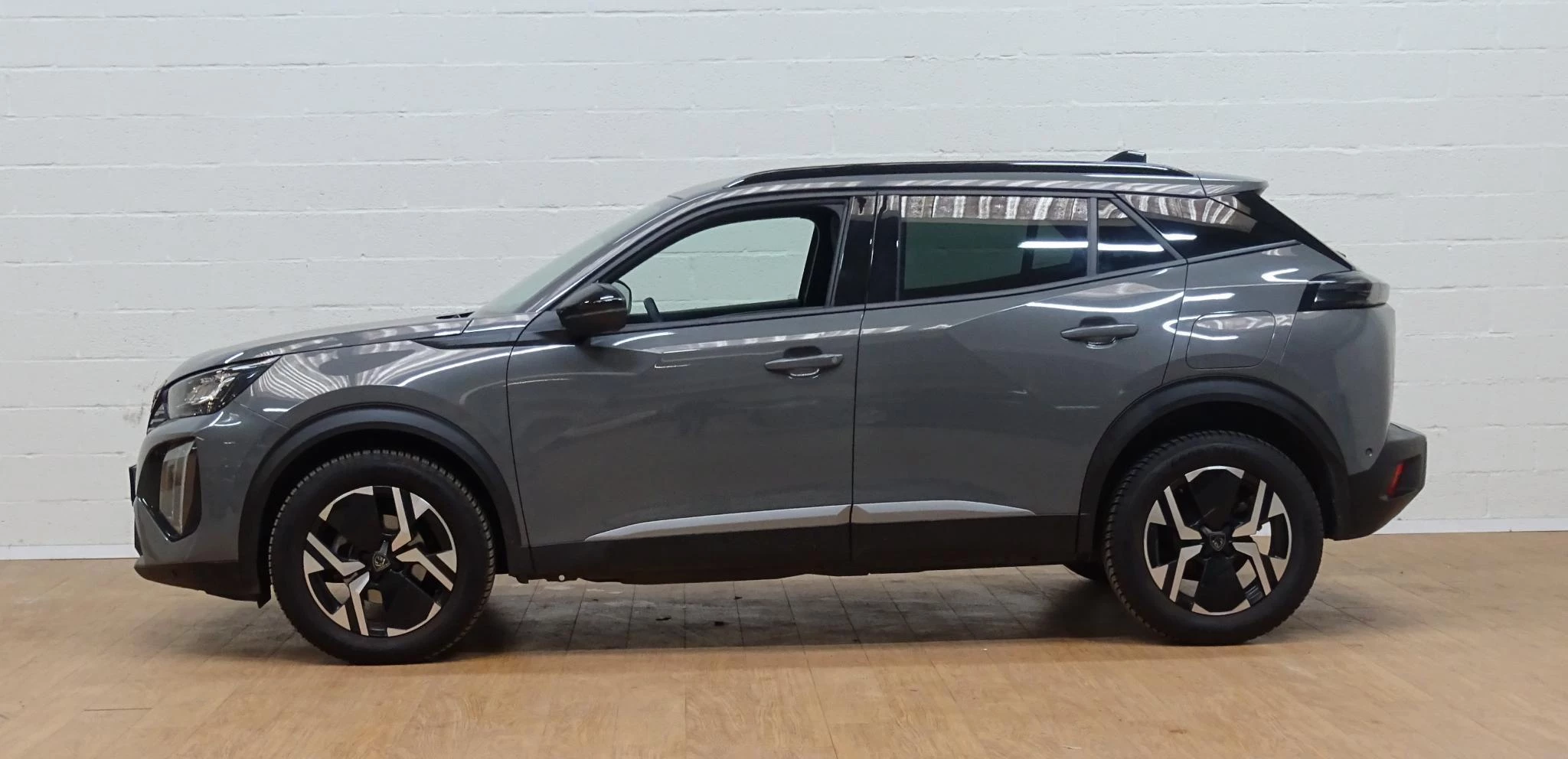 Peugeot 2008 1.2T Allure