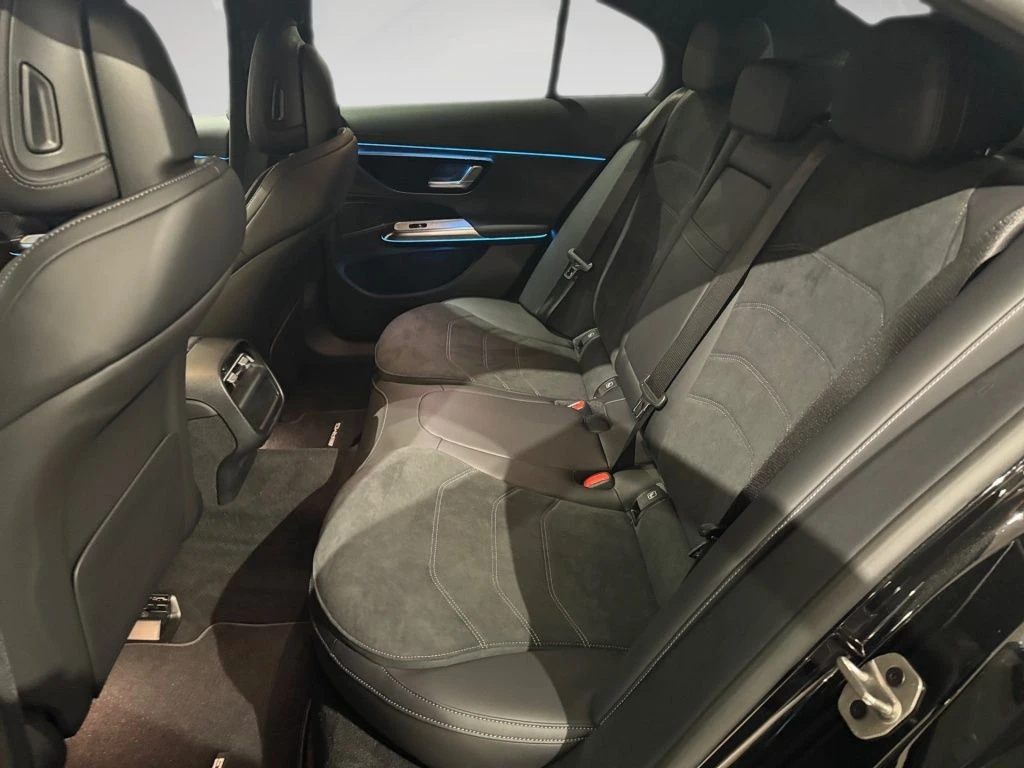 Mercedes-Benz-E-Klasse 220 d-image-9