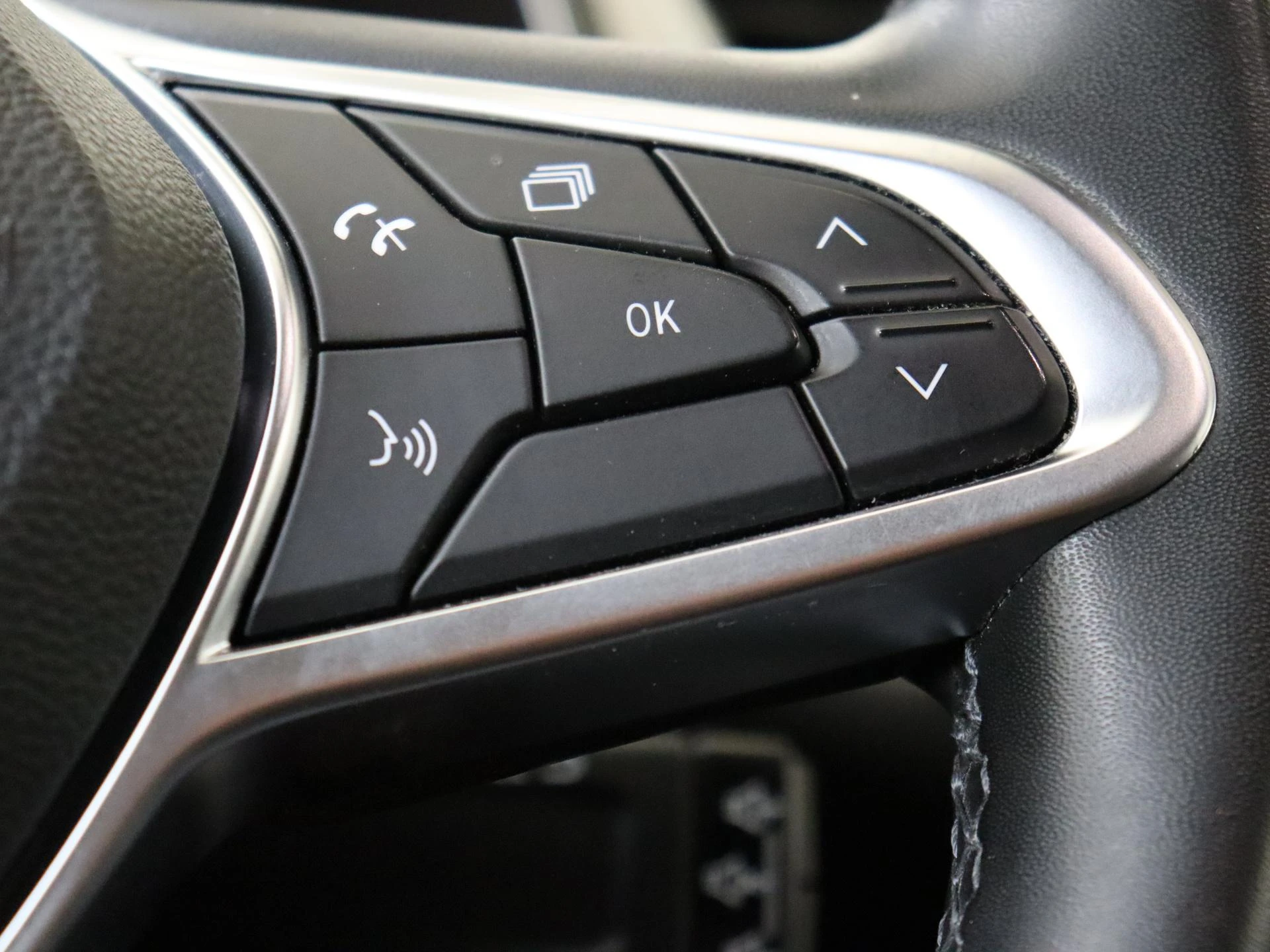 Renault-Captur-image-12